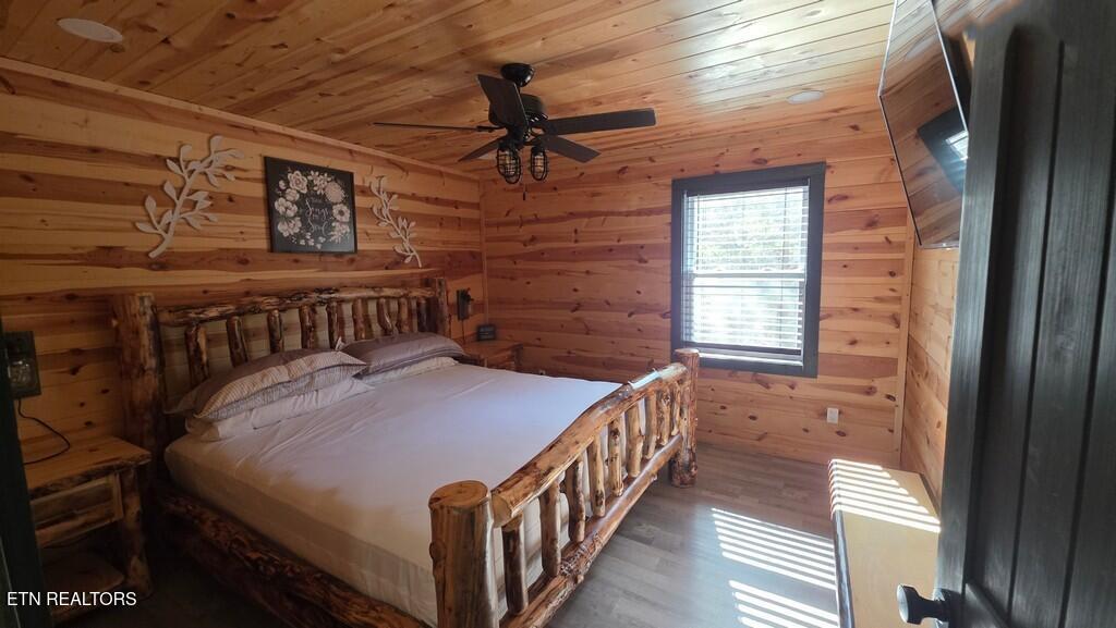 2869 Hatcher Mountain Road Sevierville TN 37862