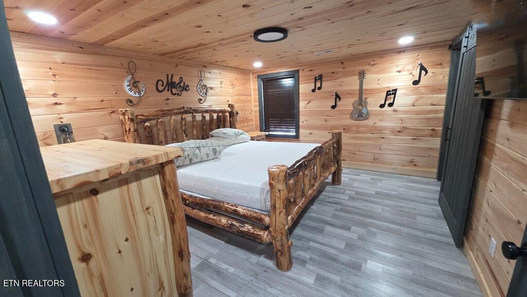 2869 Hatcher Mountain Road Sevierville TN 37862