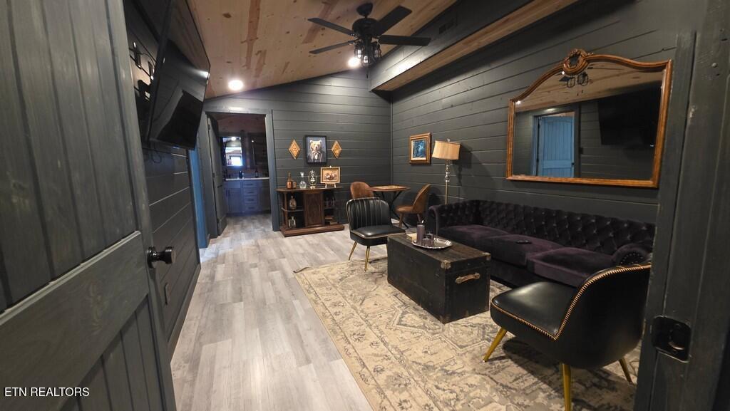 2869 Hatcher Mountain Road Sevierville TN 37862