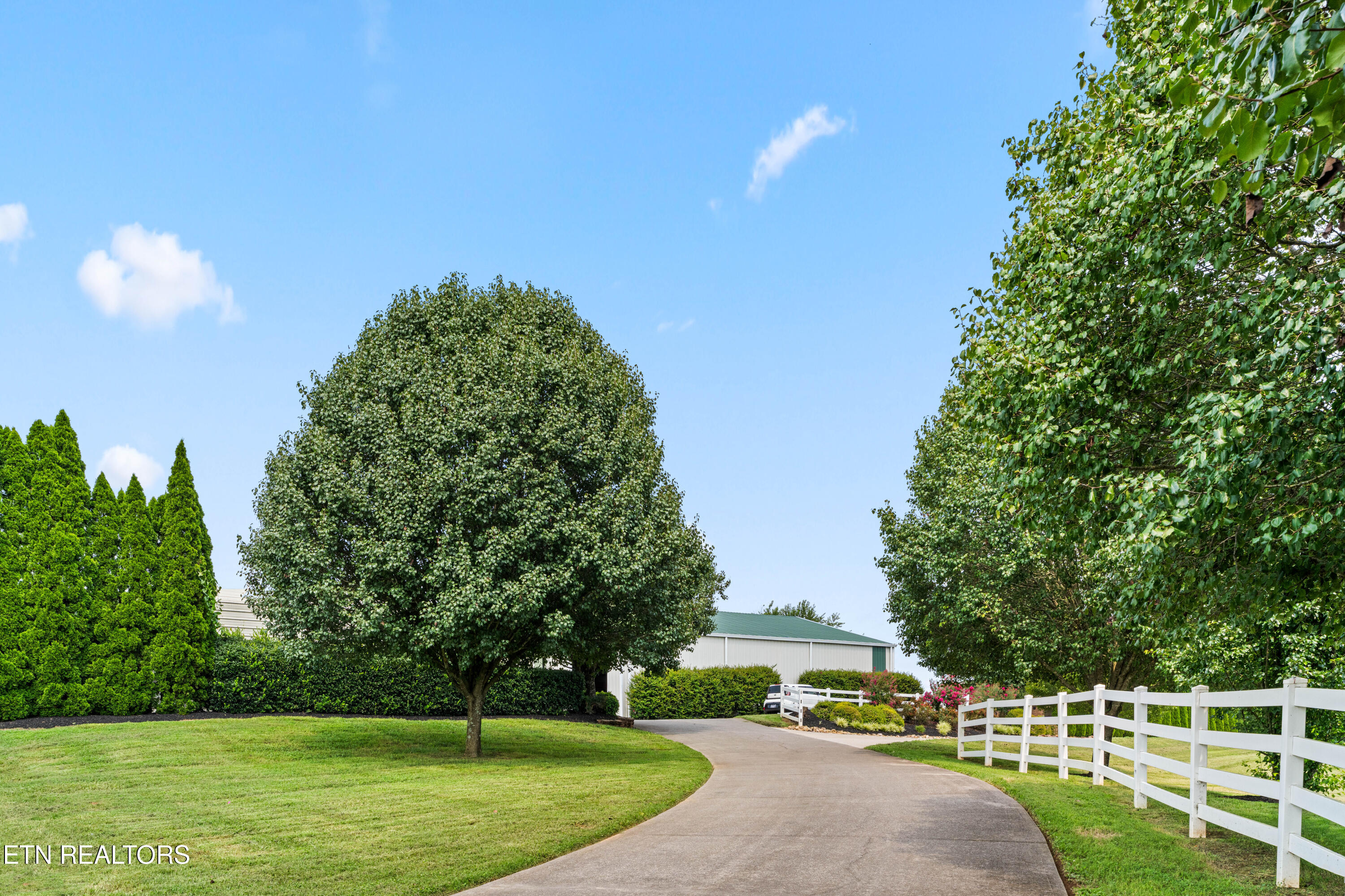 2399 Mccleary Road Sevierville TN 37876