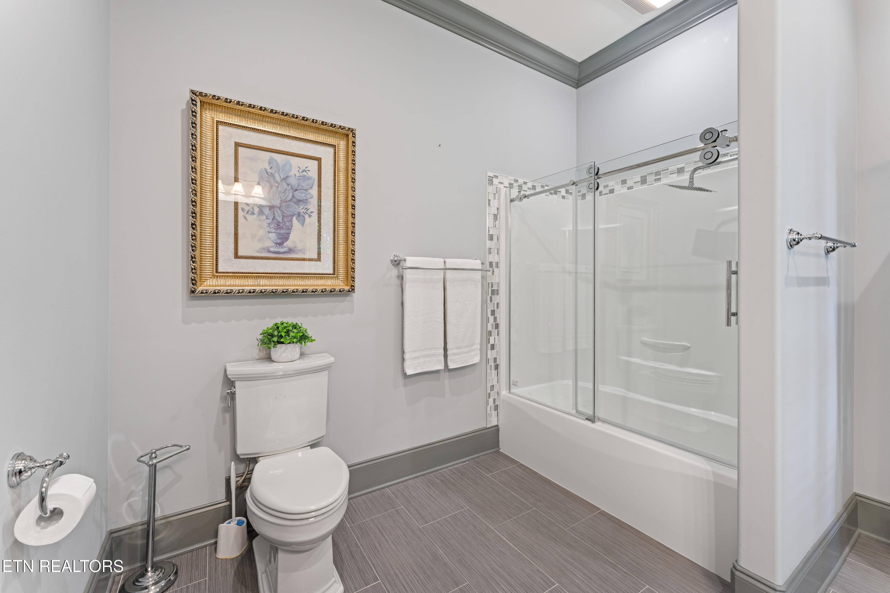2399 Mccleary Road Sevierville TN 37876