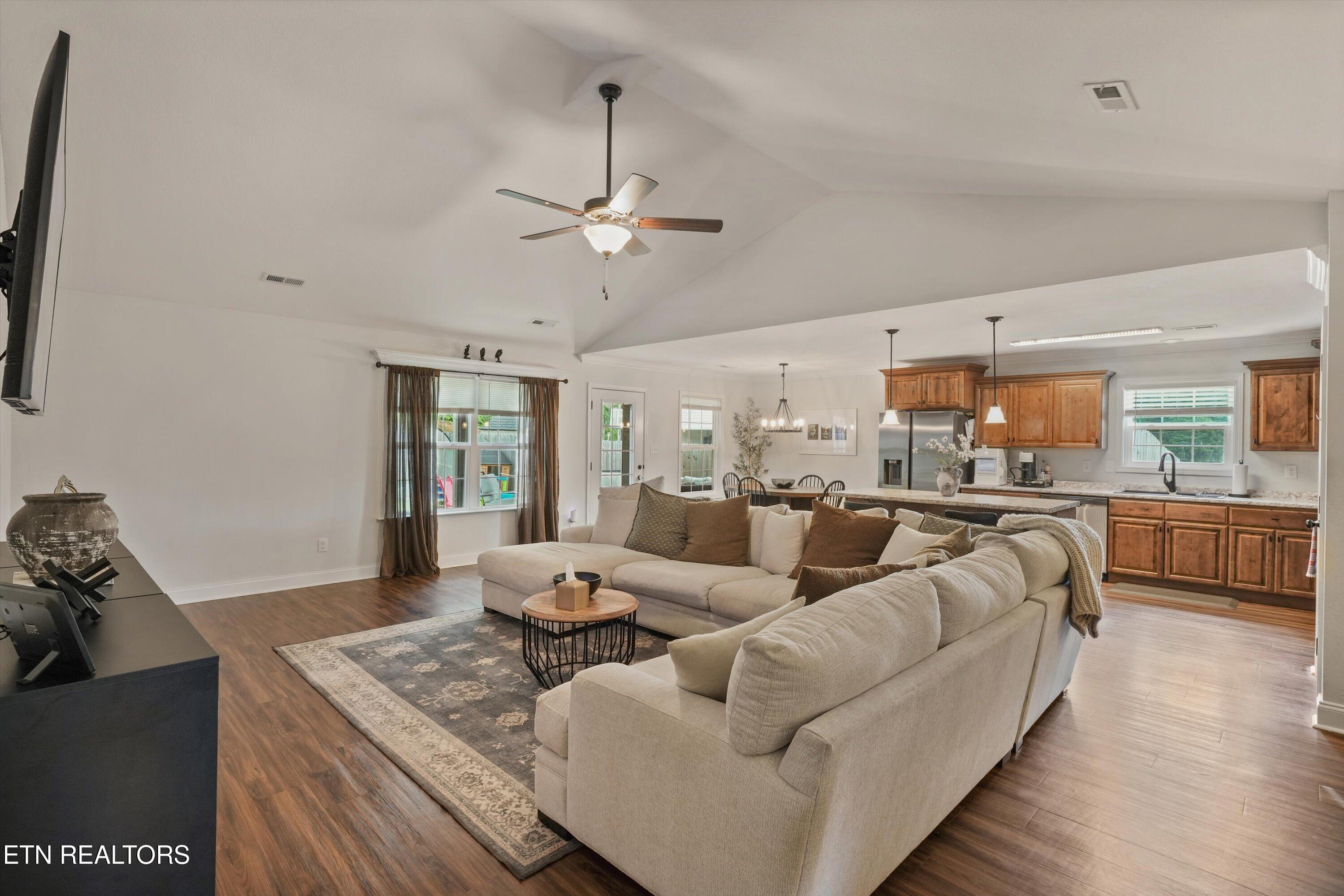 1502 Griffitts Boulevard Maryville TN 37803