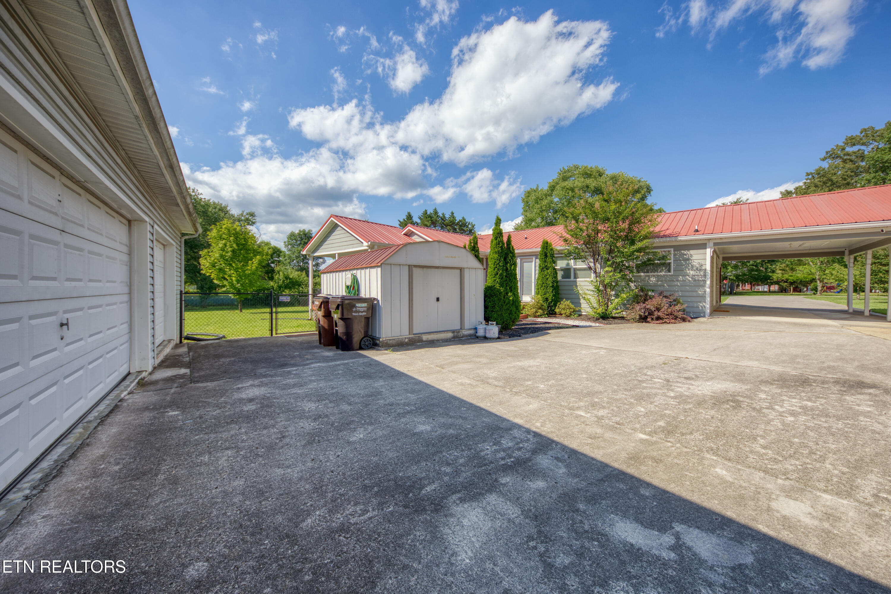 7221 Joyce Lane Powell TN 37849