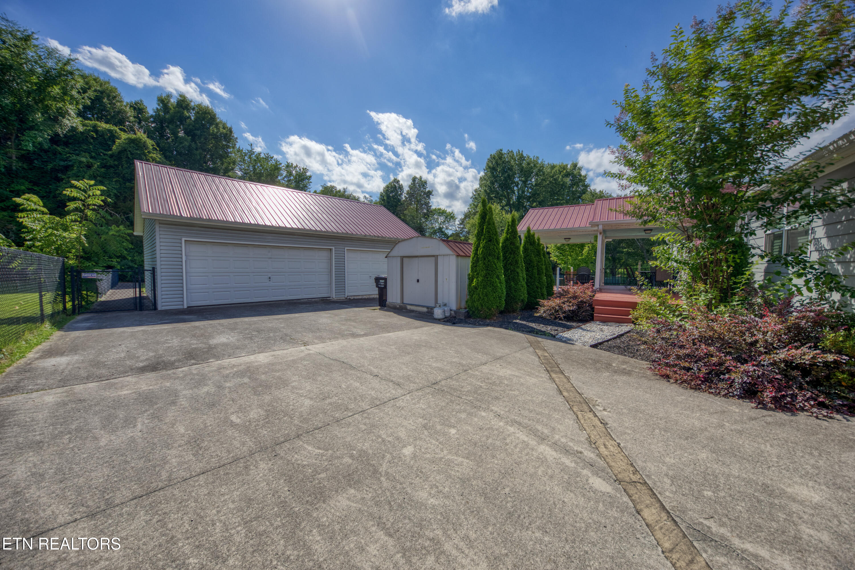 7221 Joyce Lane Powell TN 37849