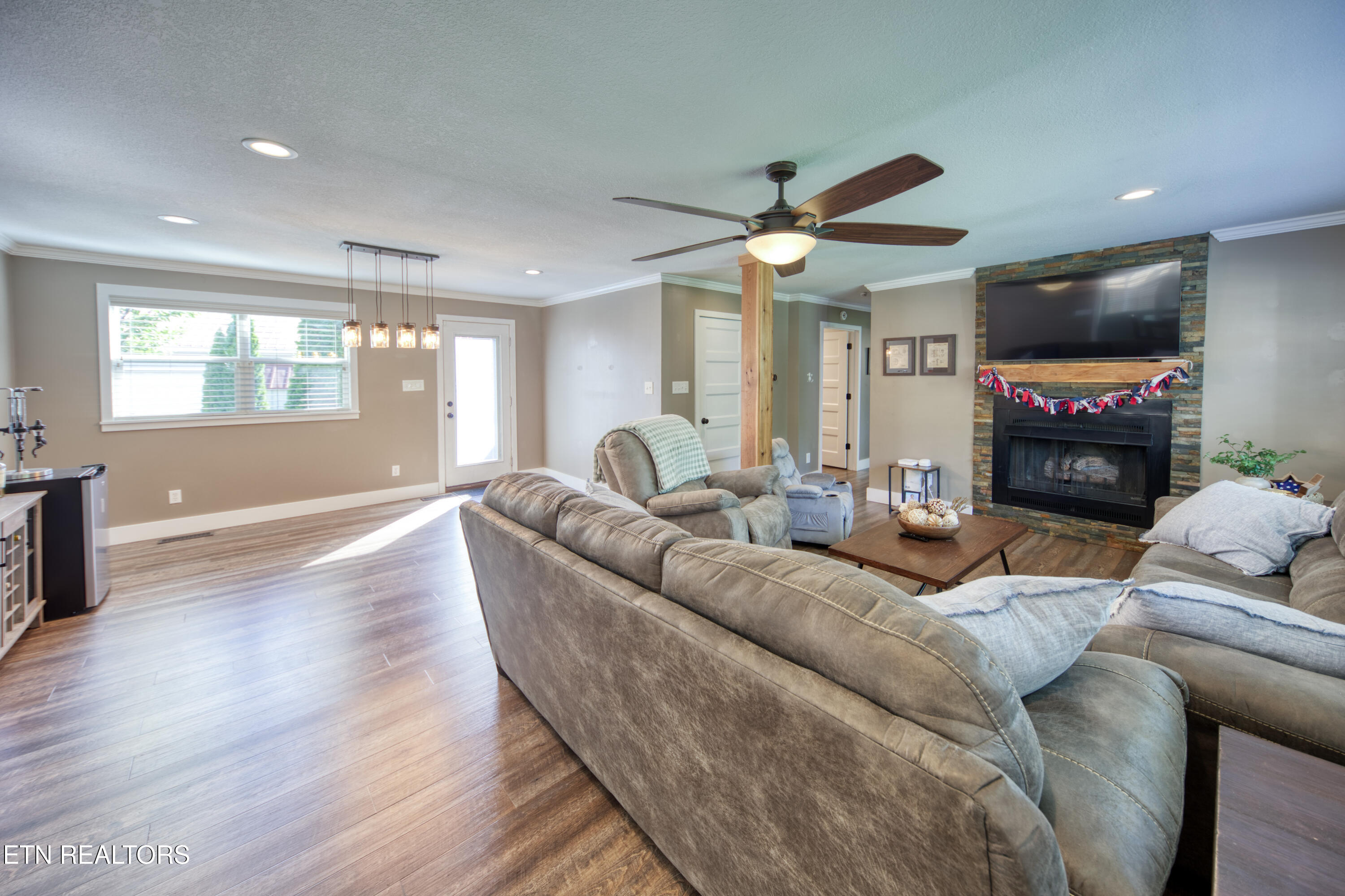 7221 Joyce Lane Powell TN 37849
