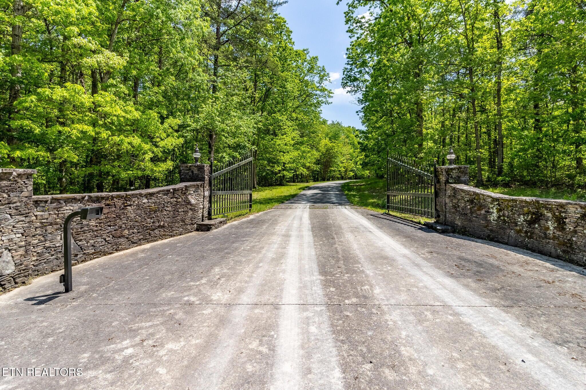 171 Fieldstone Lane Pikeville TN 37367
