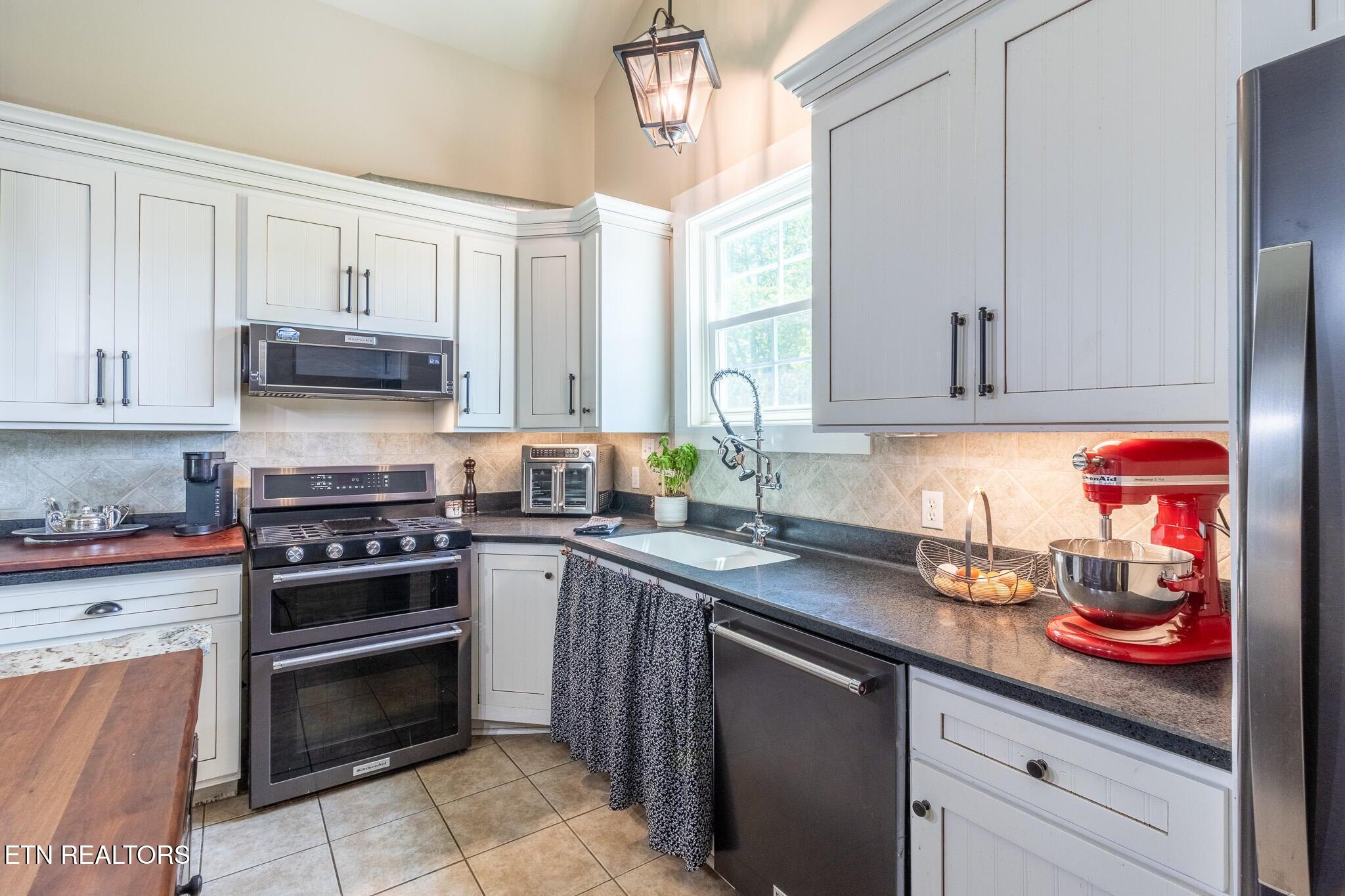 171 Fieldstone Lane Pikeville TN 37367