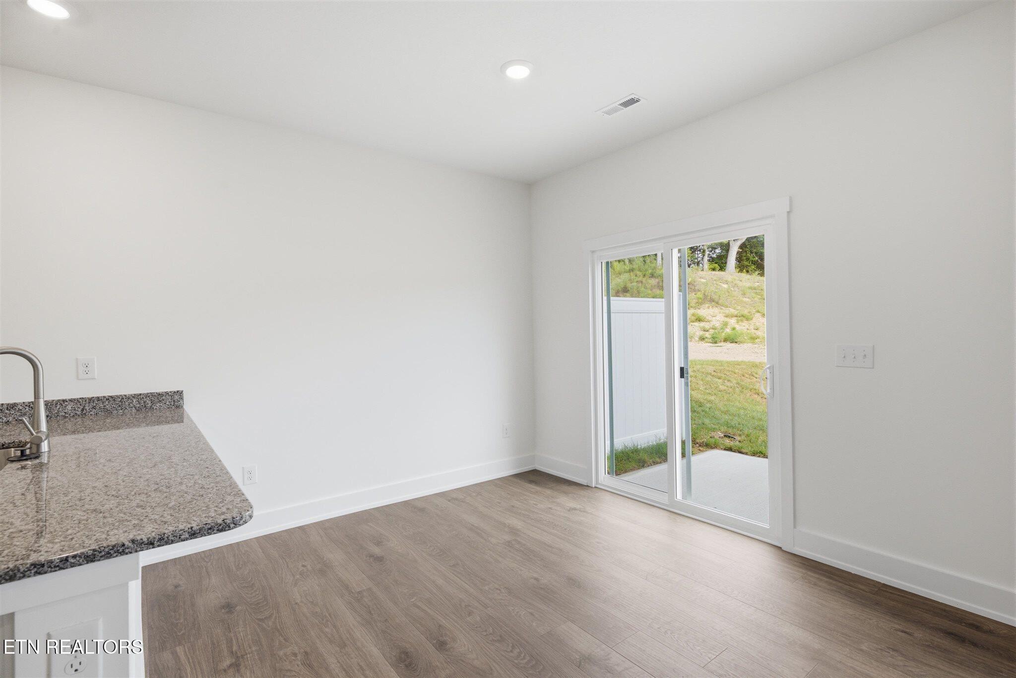 1412 Relaxation Run Sevierville TN 37876