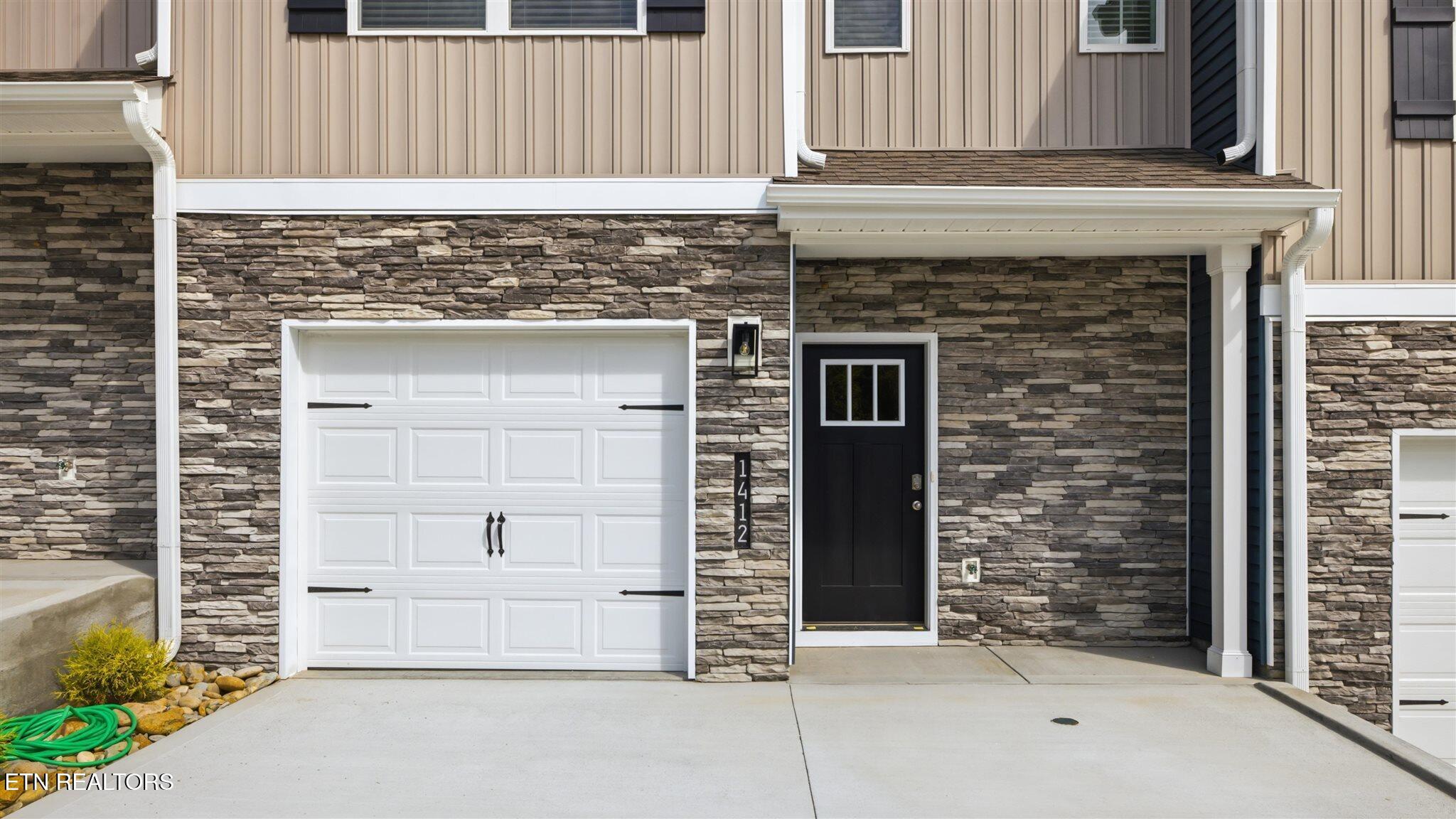 1412 Relaxation Run Sevierville TN 37876