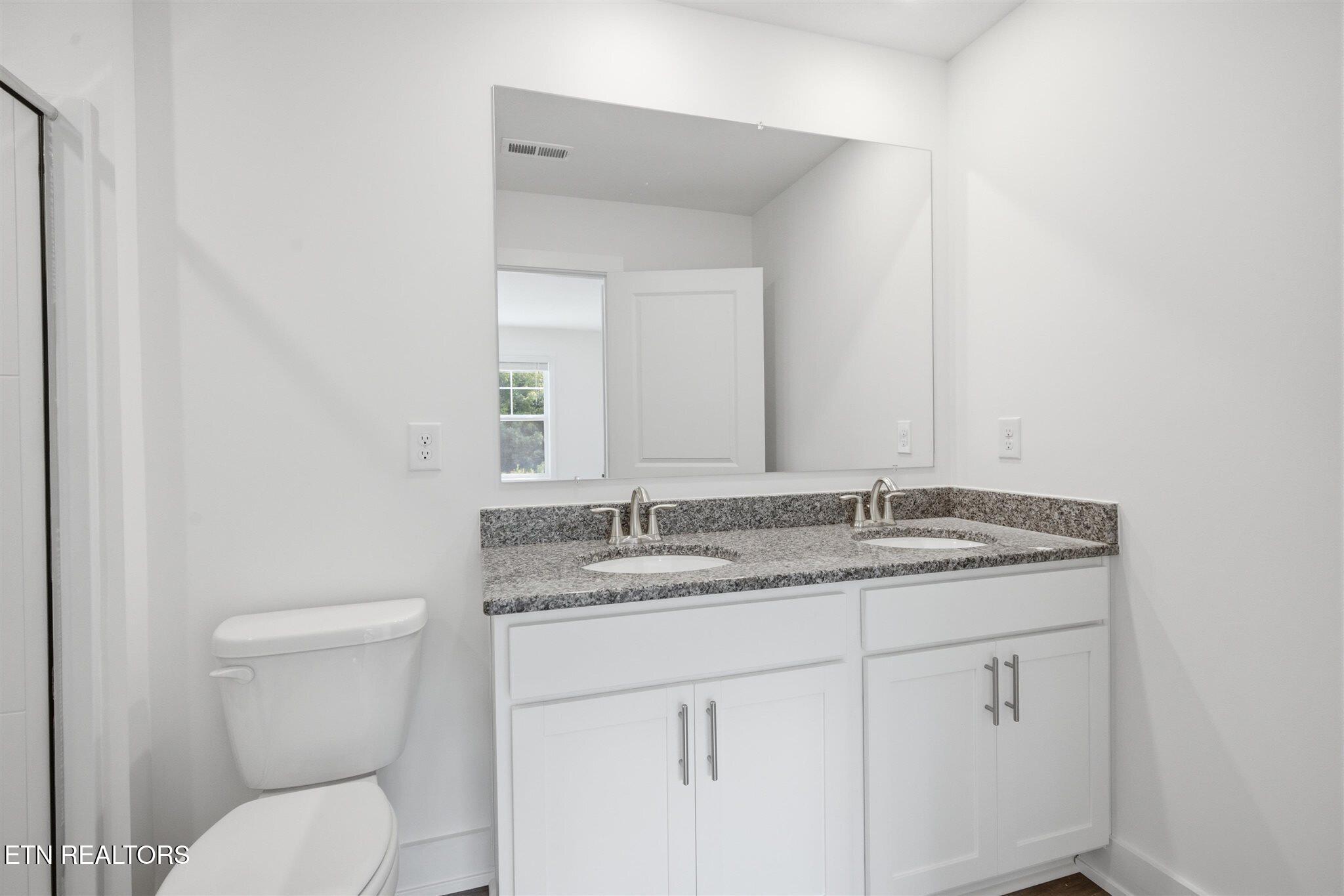 1412 Relaxation Run Sevierville TN 37876