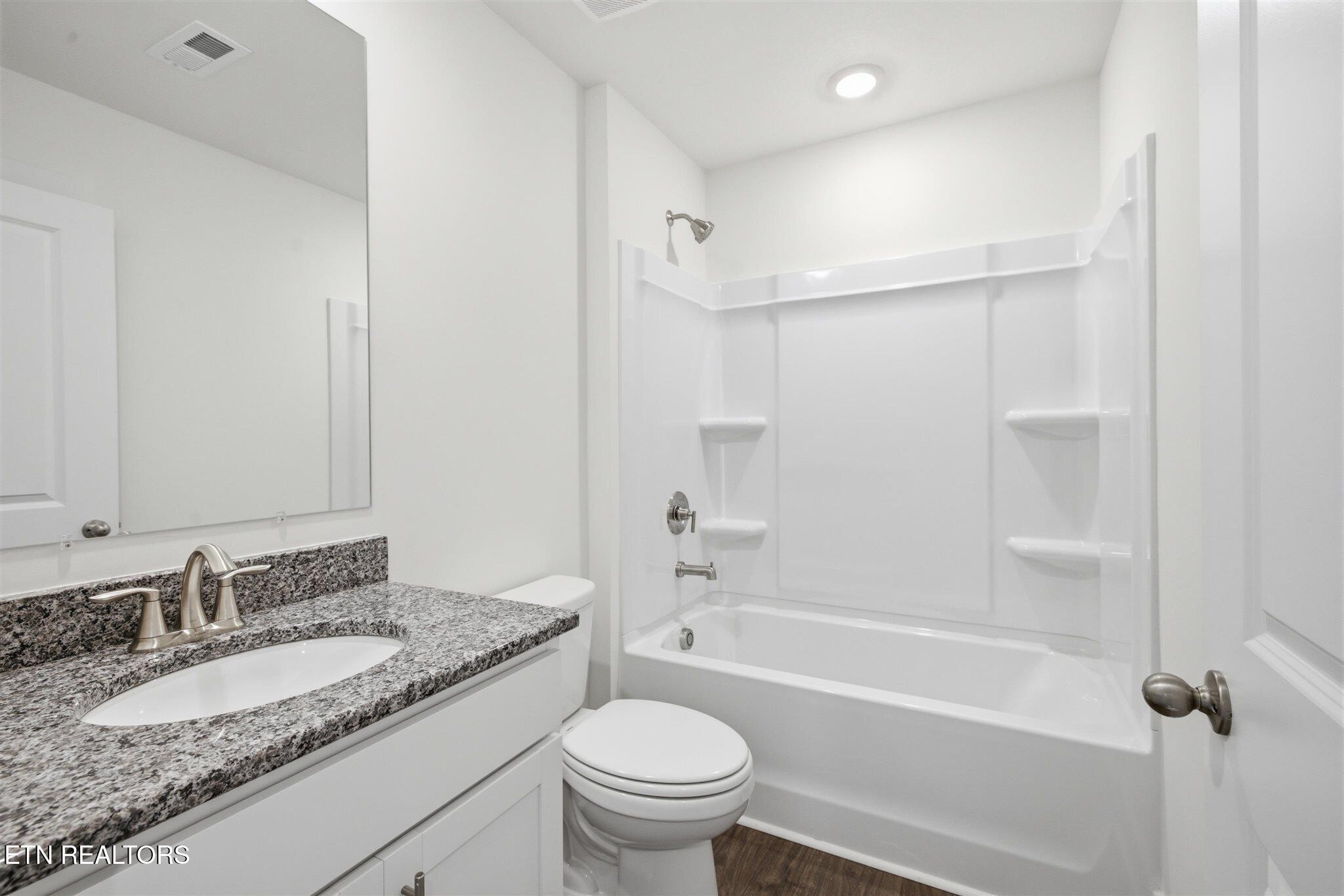 1412 Relaxation Run Sevierville TN 37876