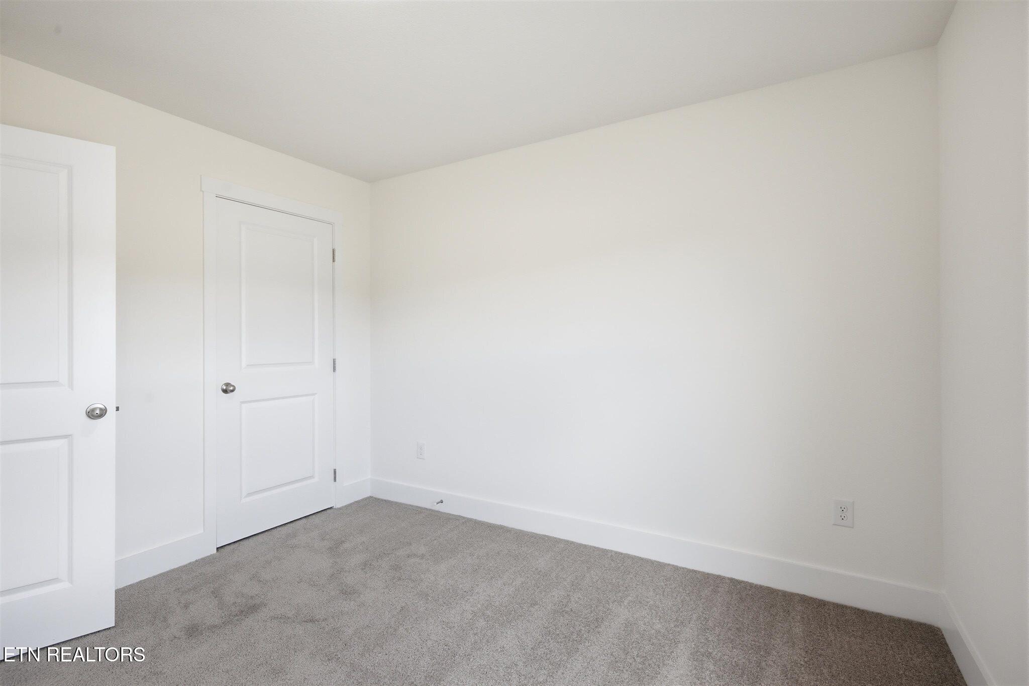 1412 Relaxation Run Sevierville TN 37876