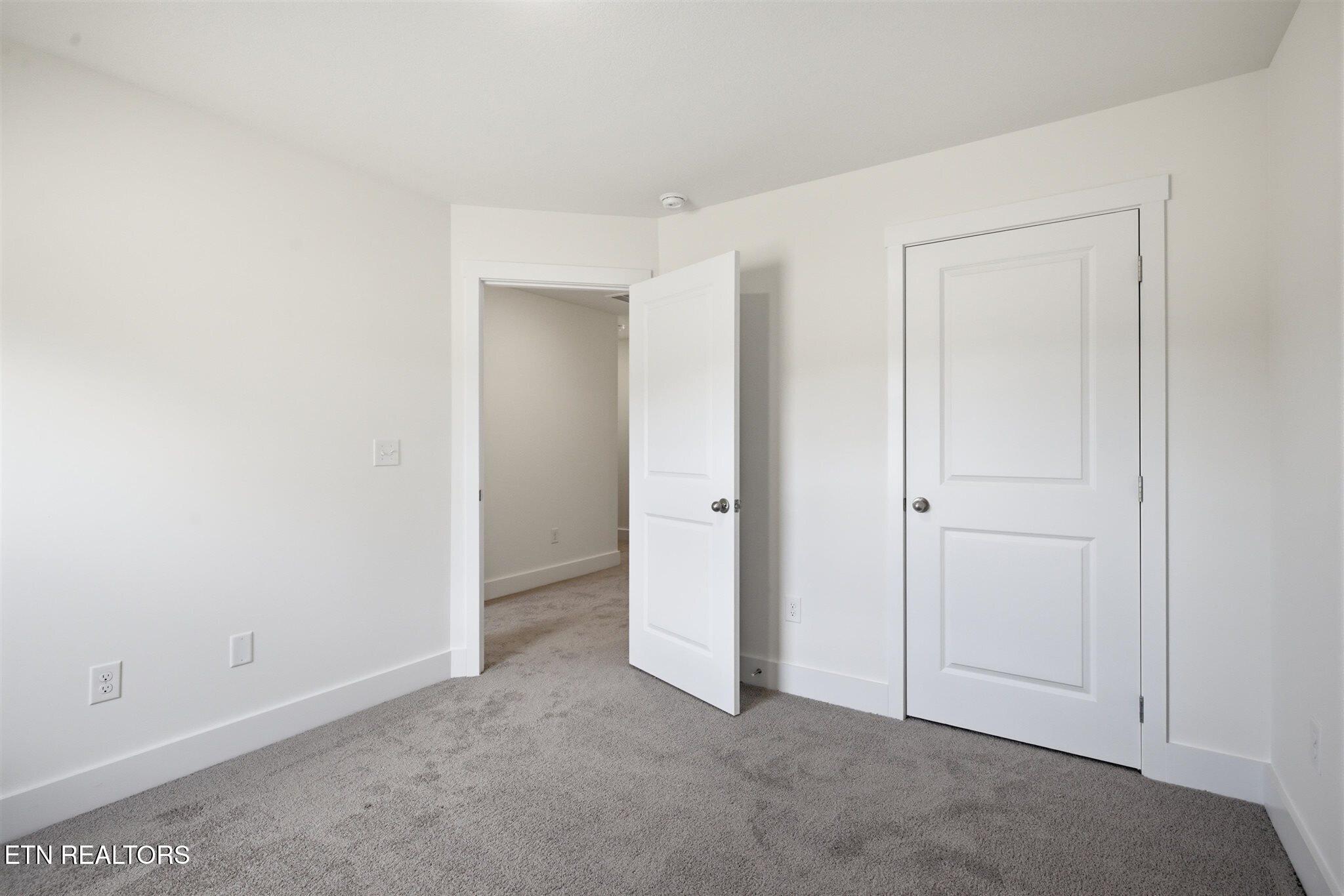 1412 Relaxation Run Sevierville TN 37876