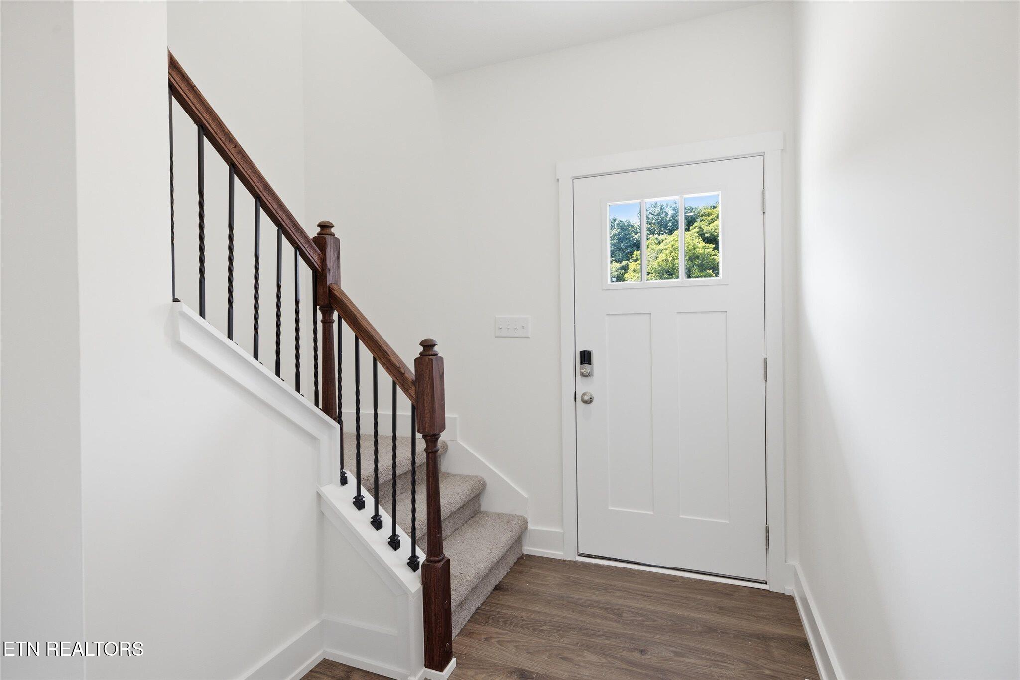 1412 Relaxation Run Sevierville TN 37876