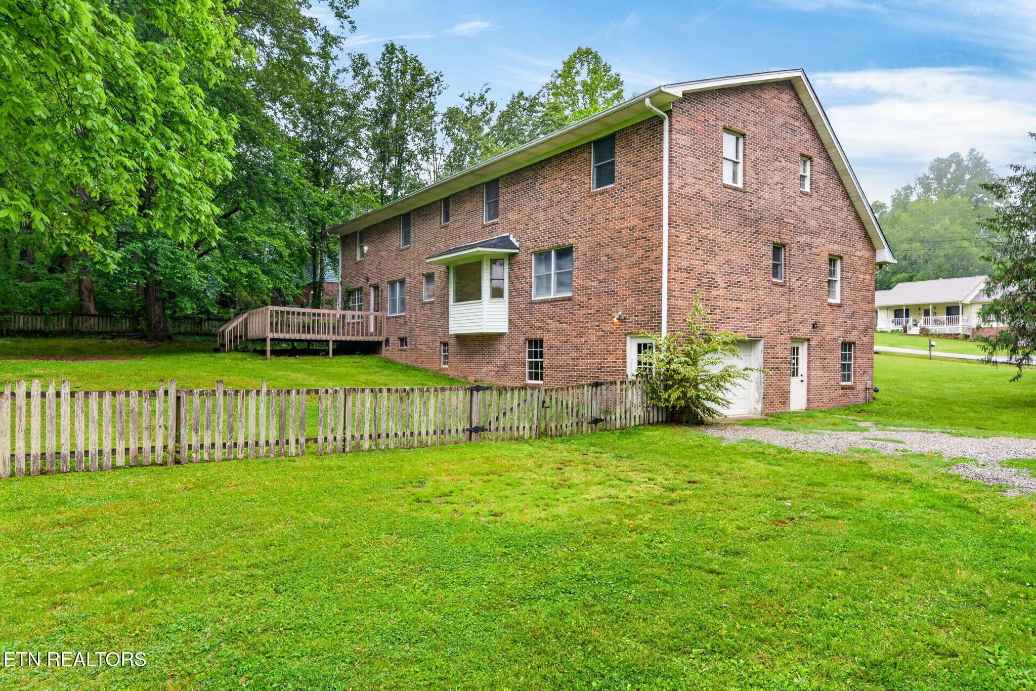 866 Pen Oak Drive Cookeville TN 38501