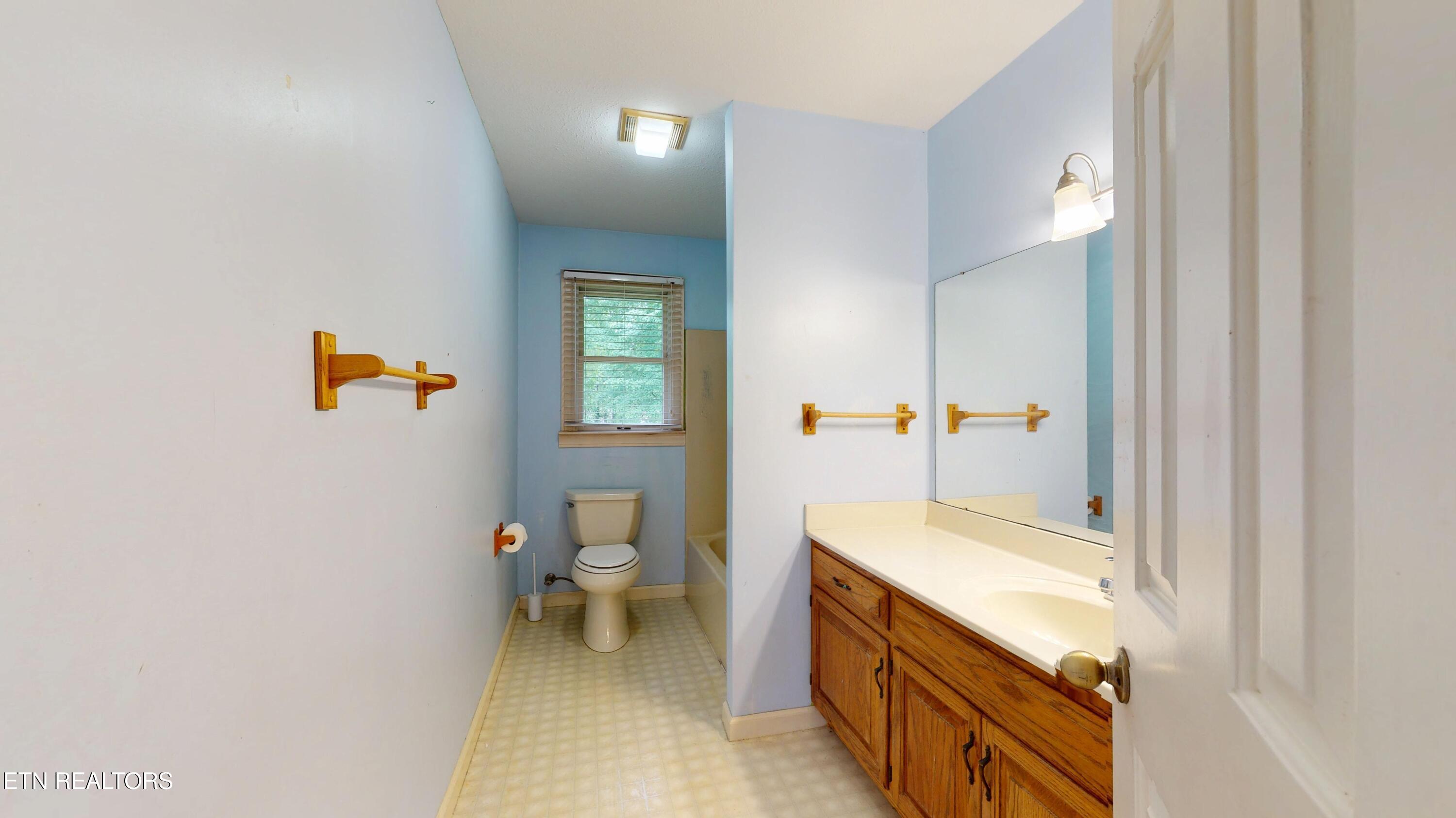 866 Pen Oak Drive Cookeville TN 38501