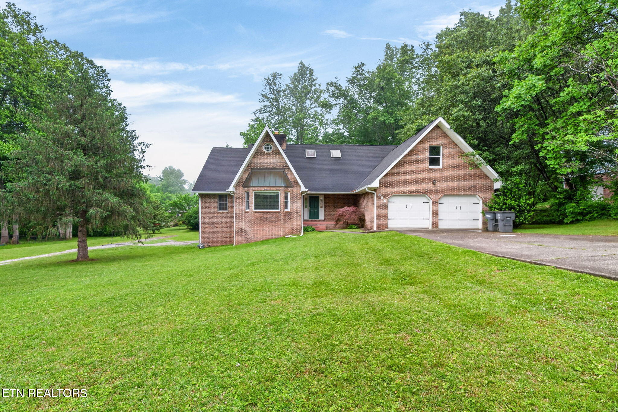 866 Pen Oak Drive Cookeville TN 38501