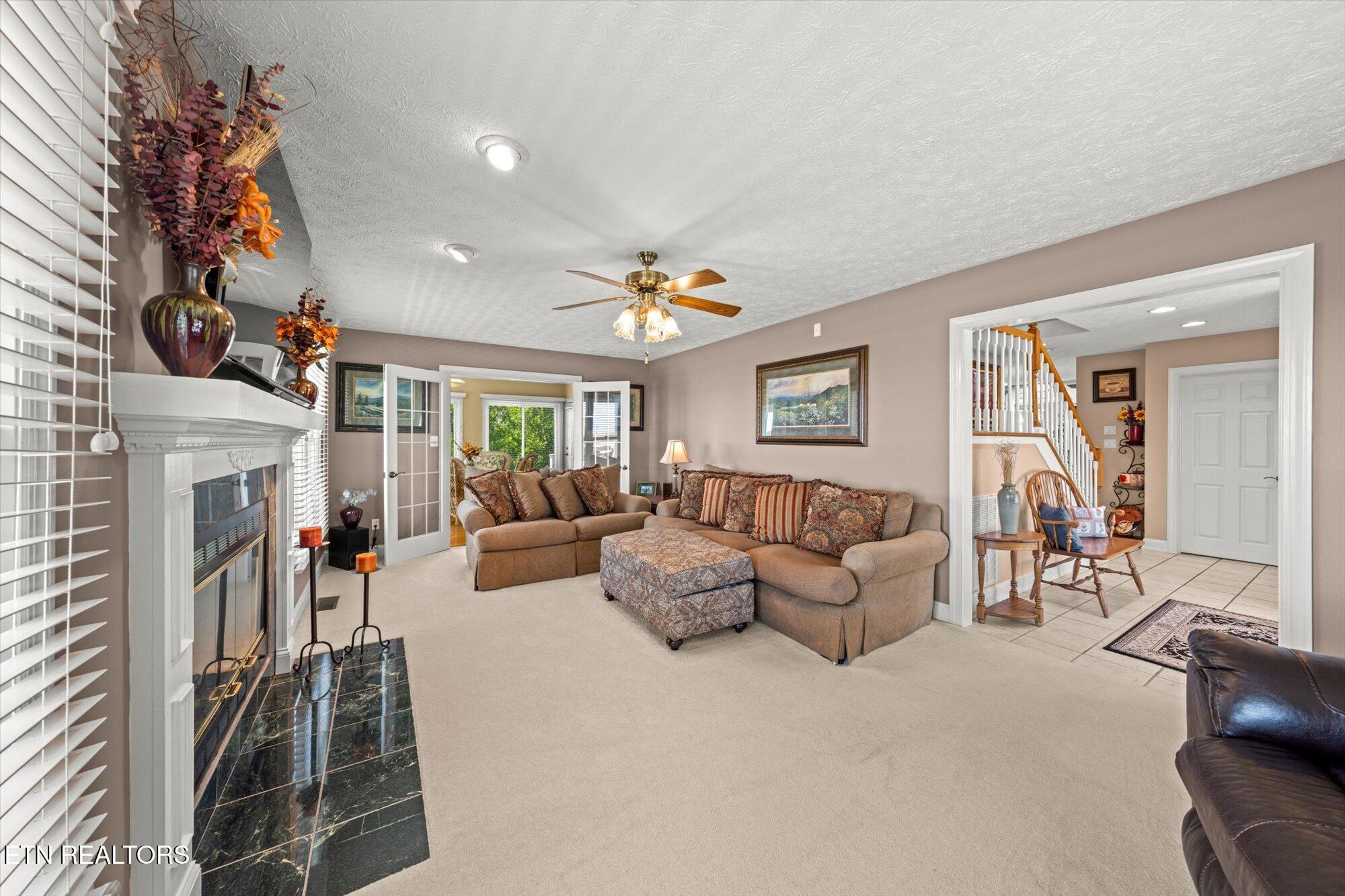 825 Pinnacle Drive Dandridge TN 37725