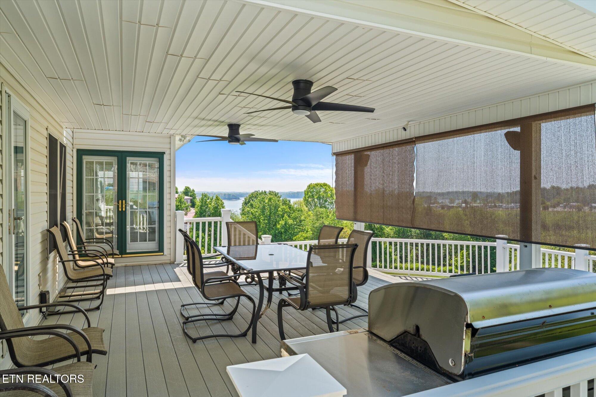 825 Pinnacle Drive Dandridge TN 37725