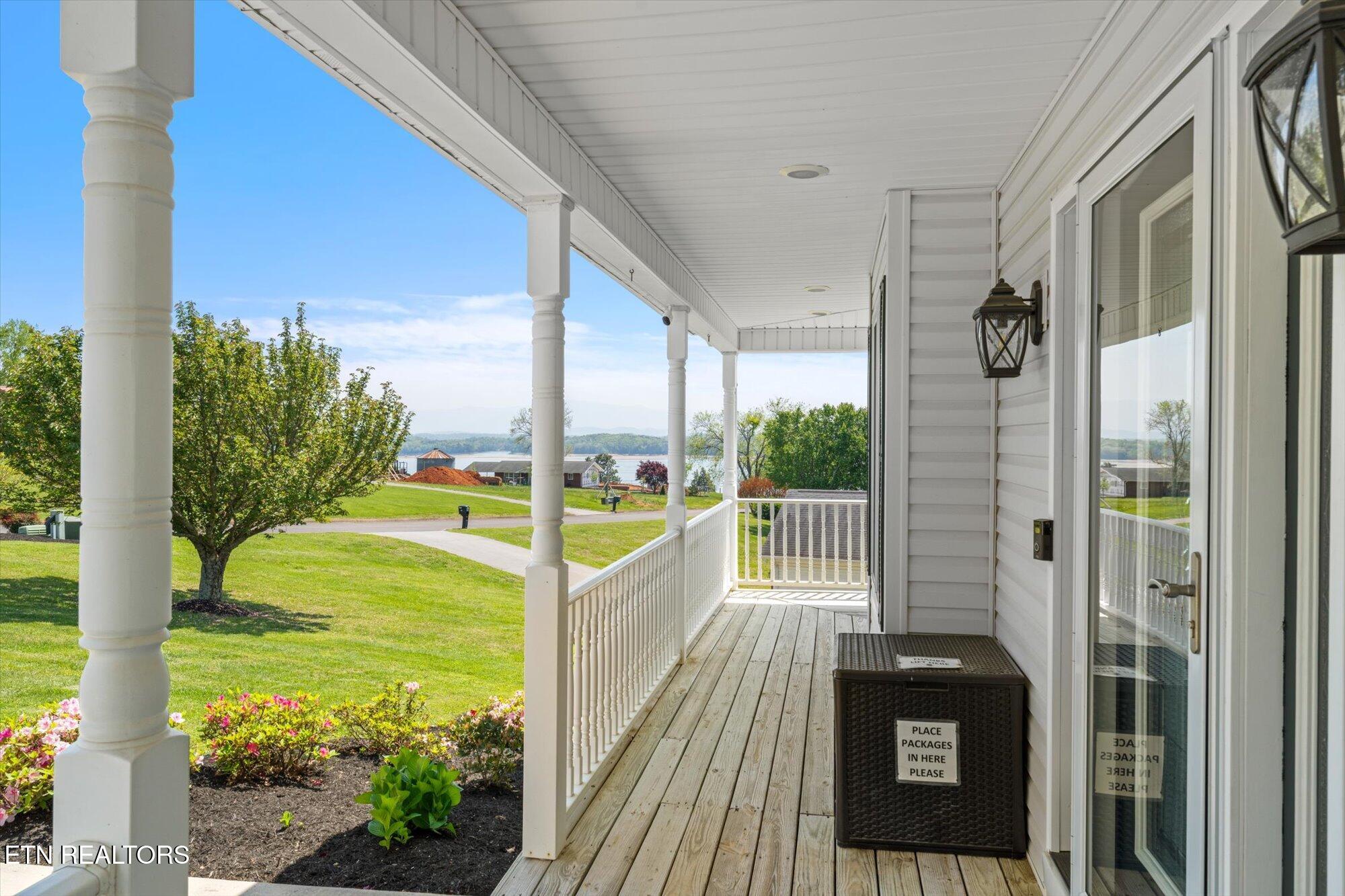 825 Pinnacle Drive Dandridge TN 37725