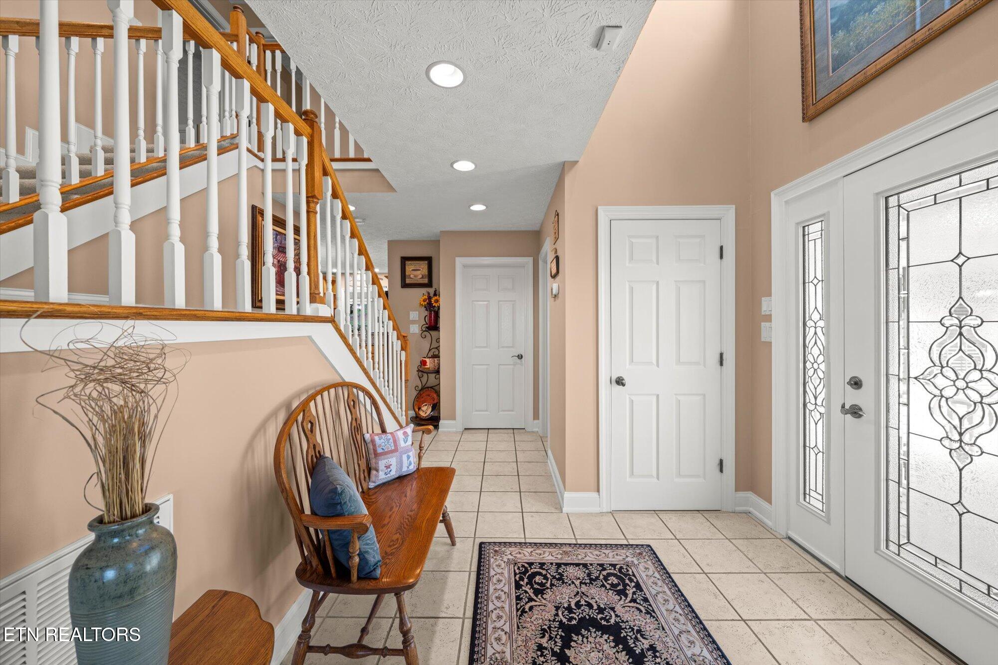 825 Pinnacle Drive Dandridge TN 37725