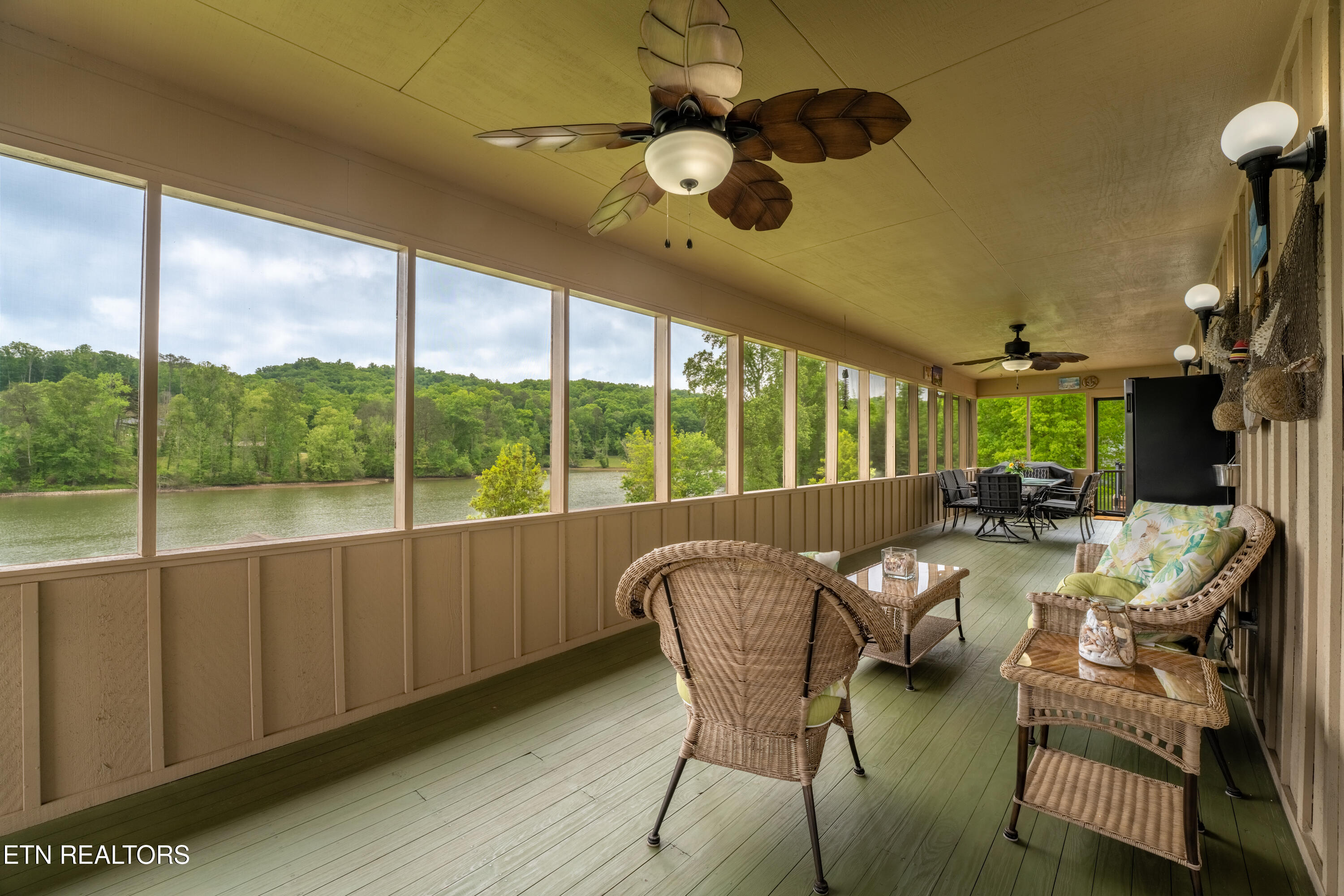 326 Chamberlain Cove Road Kingston TN 37763