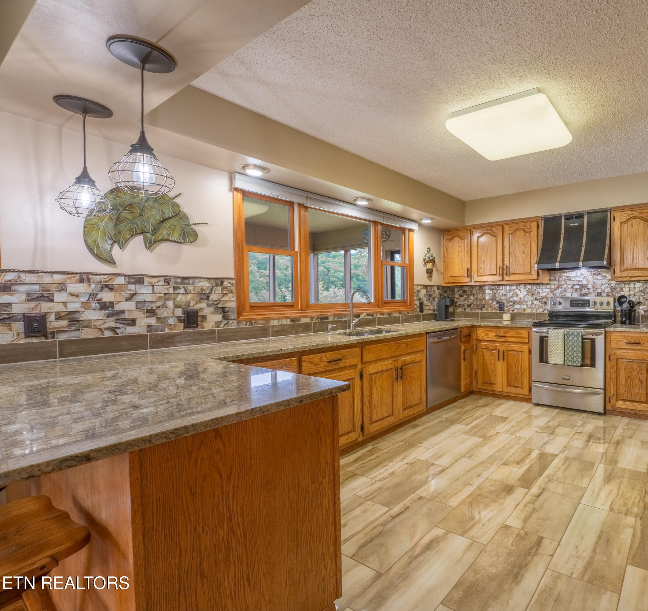 326 Chamberlain Cove Road Kingston TN 37763