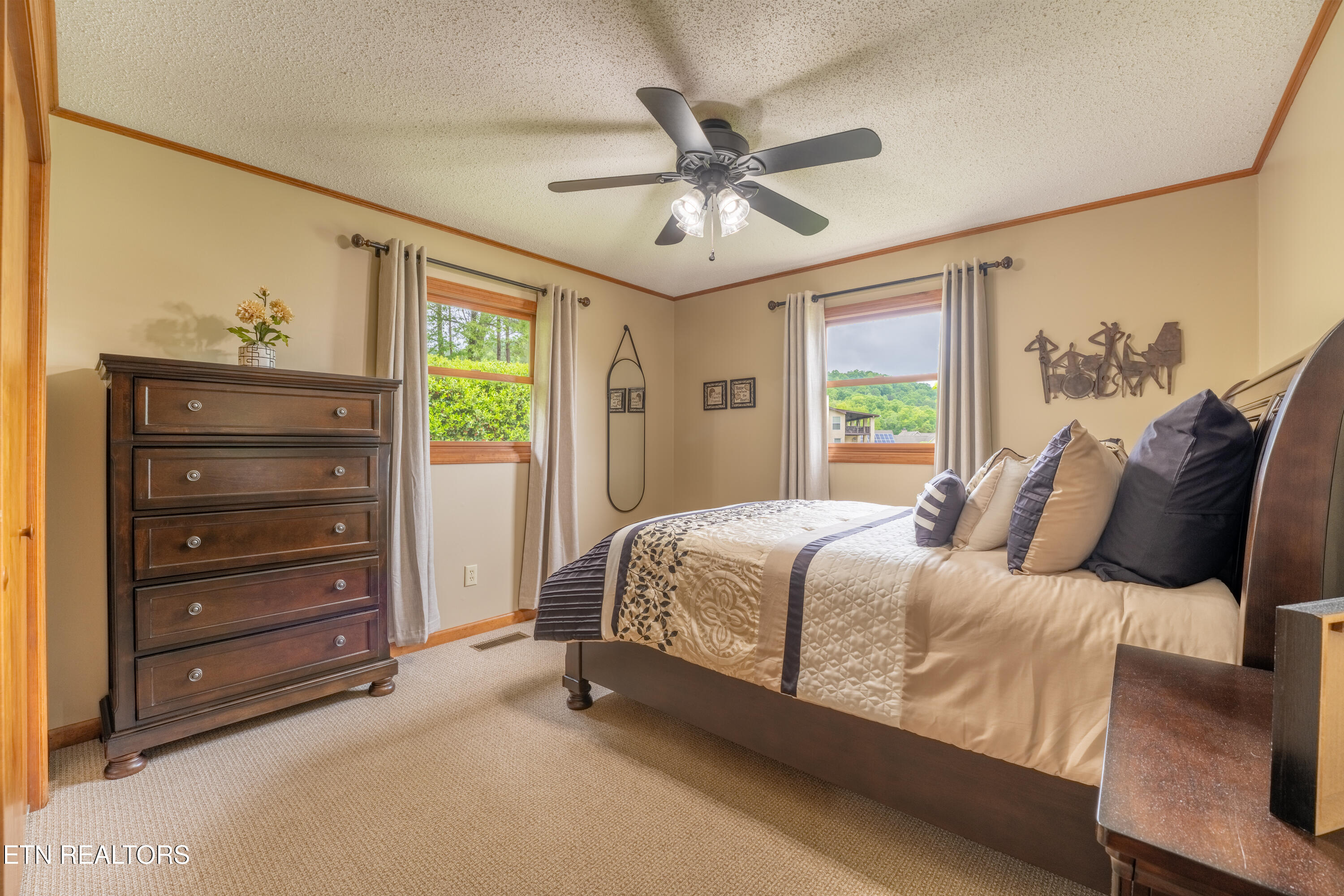 326 Chamberlain Cove Road Kingston TN 37763