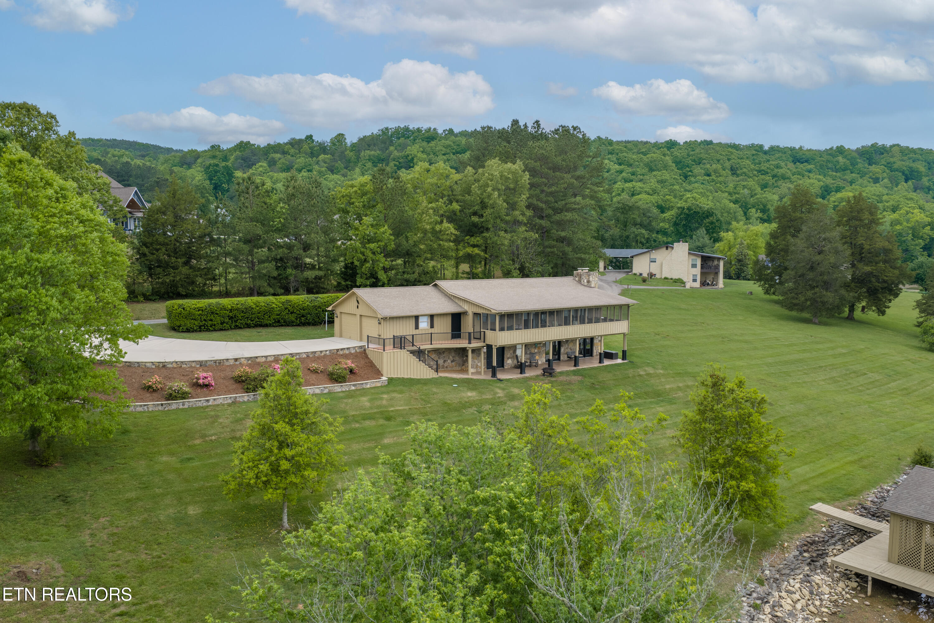 326 Chamberlain Cove Road Kingston TN 37763