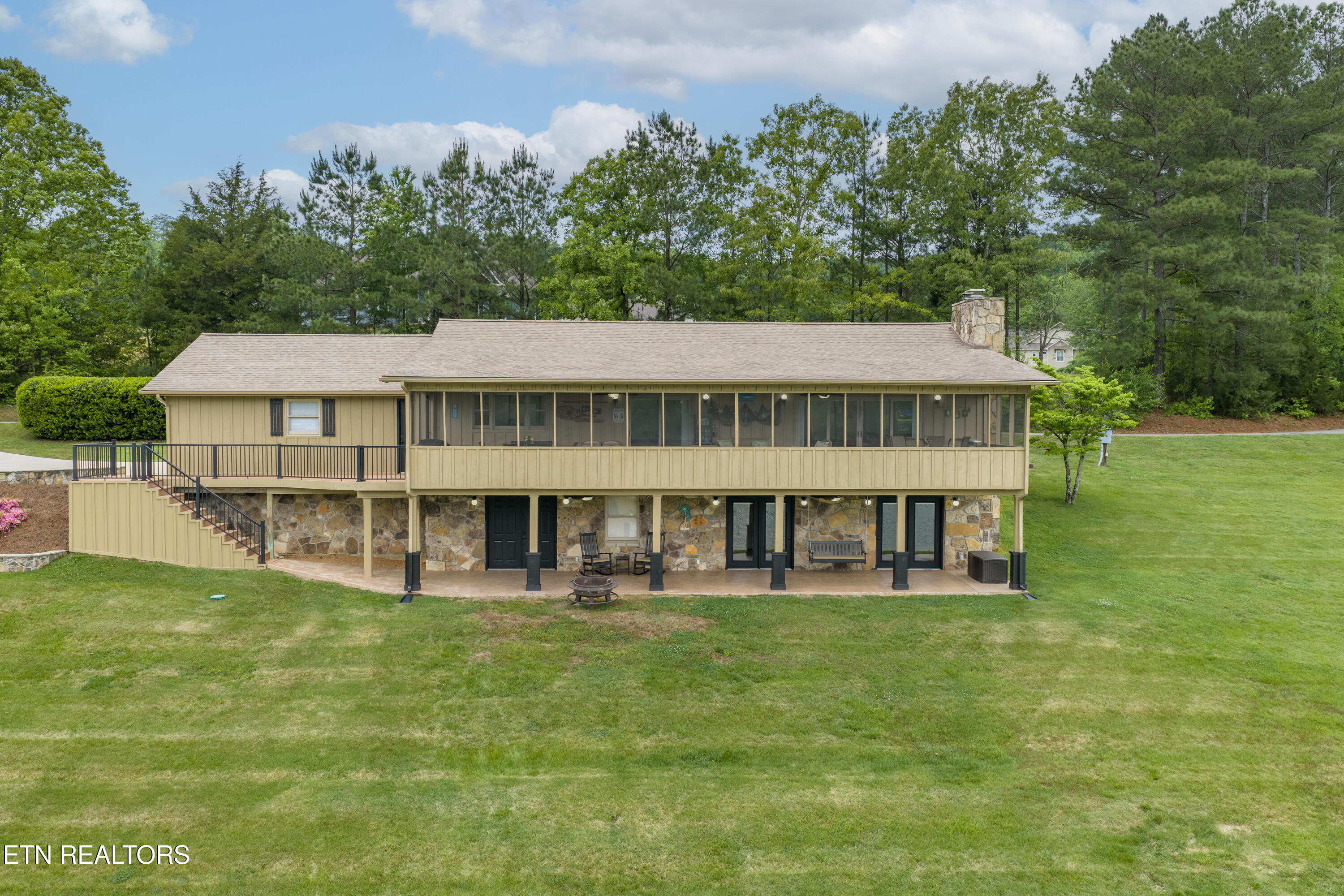 326 Chamberlain Cove Road Kingston TN 37763