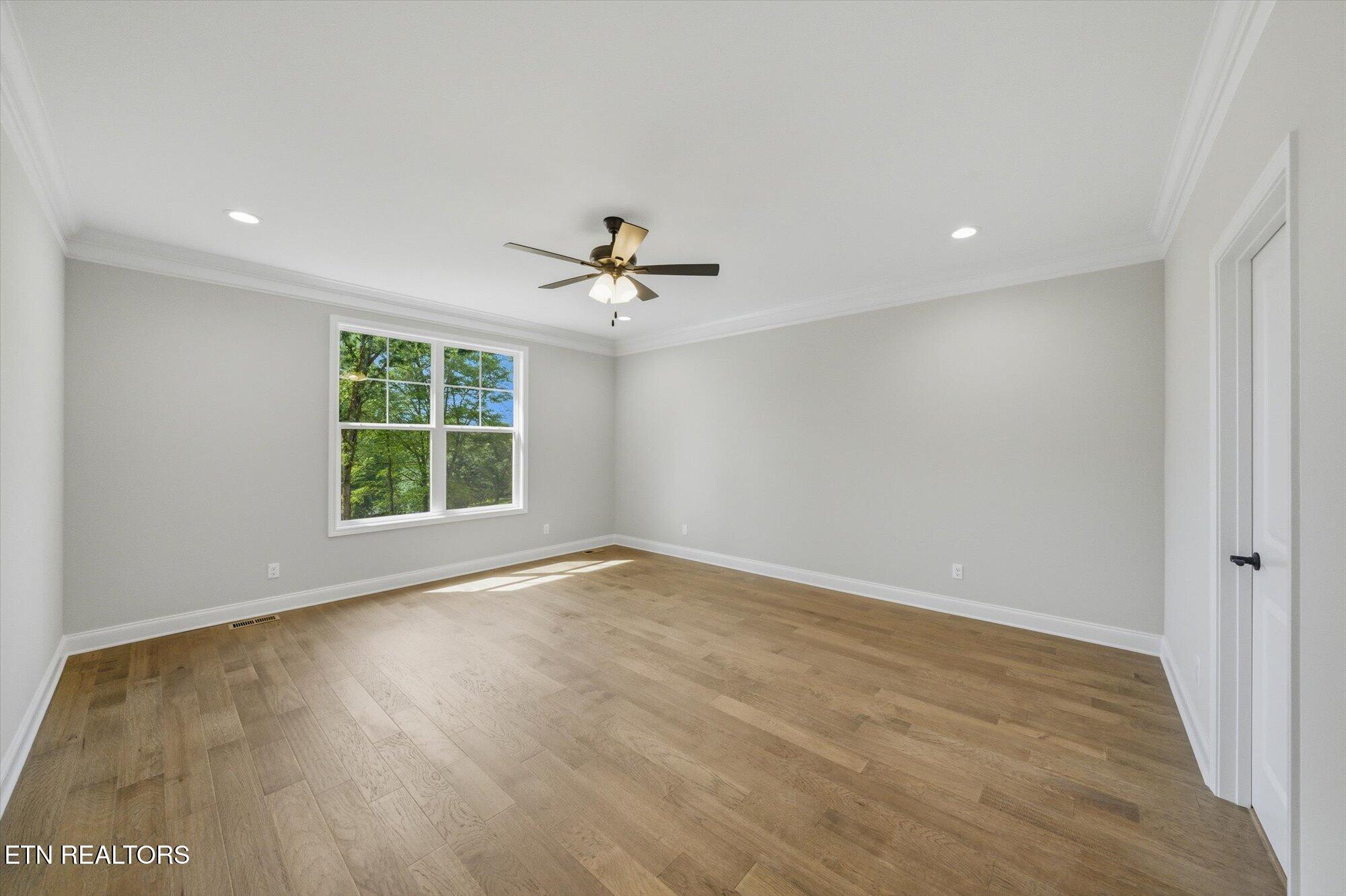 3185 Fairoaks Drive Maryville TN 37803