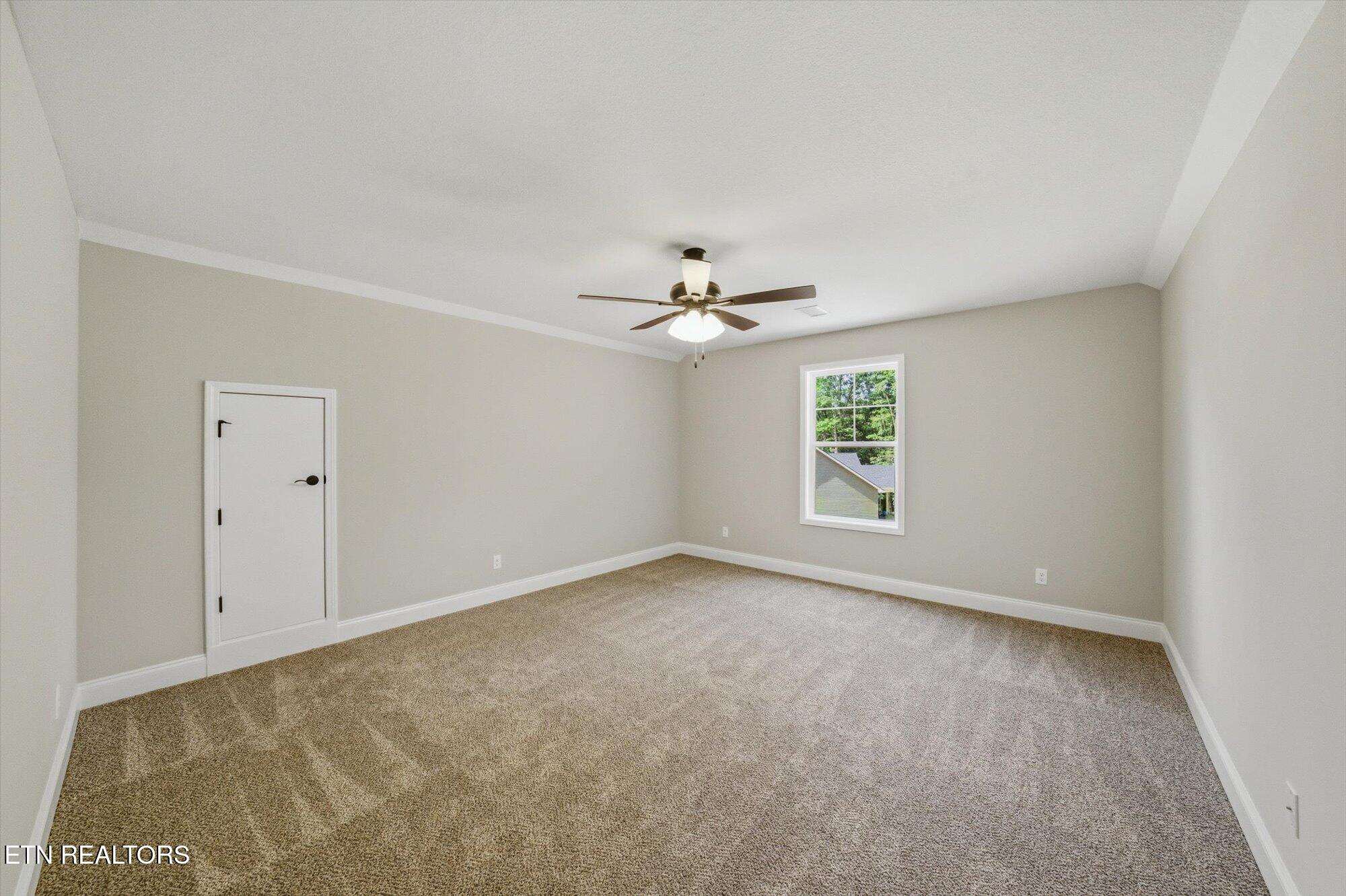 3185 Fairoaks Drive Maryville TN 37803