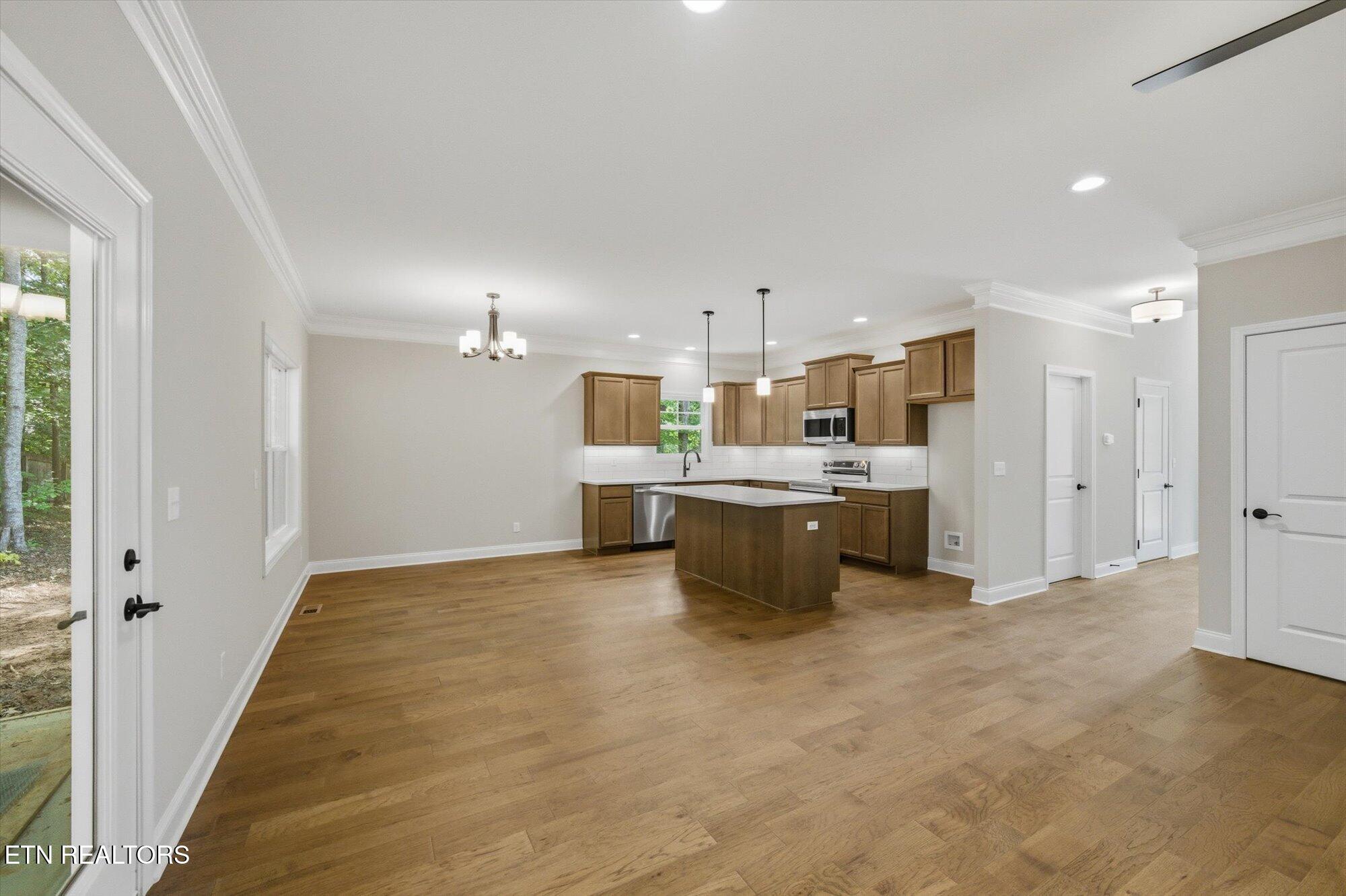 3185 Fairoaks Drive Maryville TN 37803