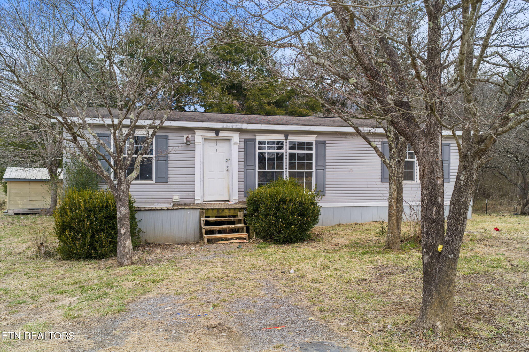 6555 General Carl W Stiner Highway Lafollette TN 37766
