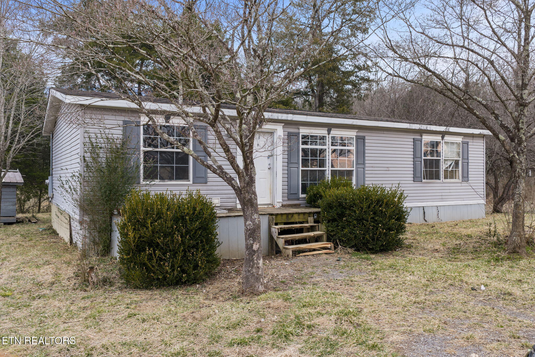 6555 General Carl W Stiner Highway Lafollette TN 37766