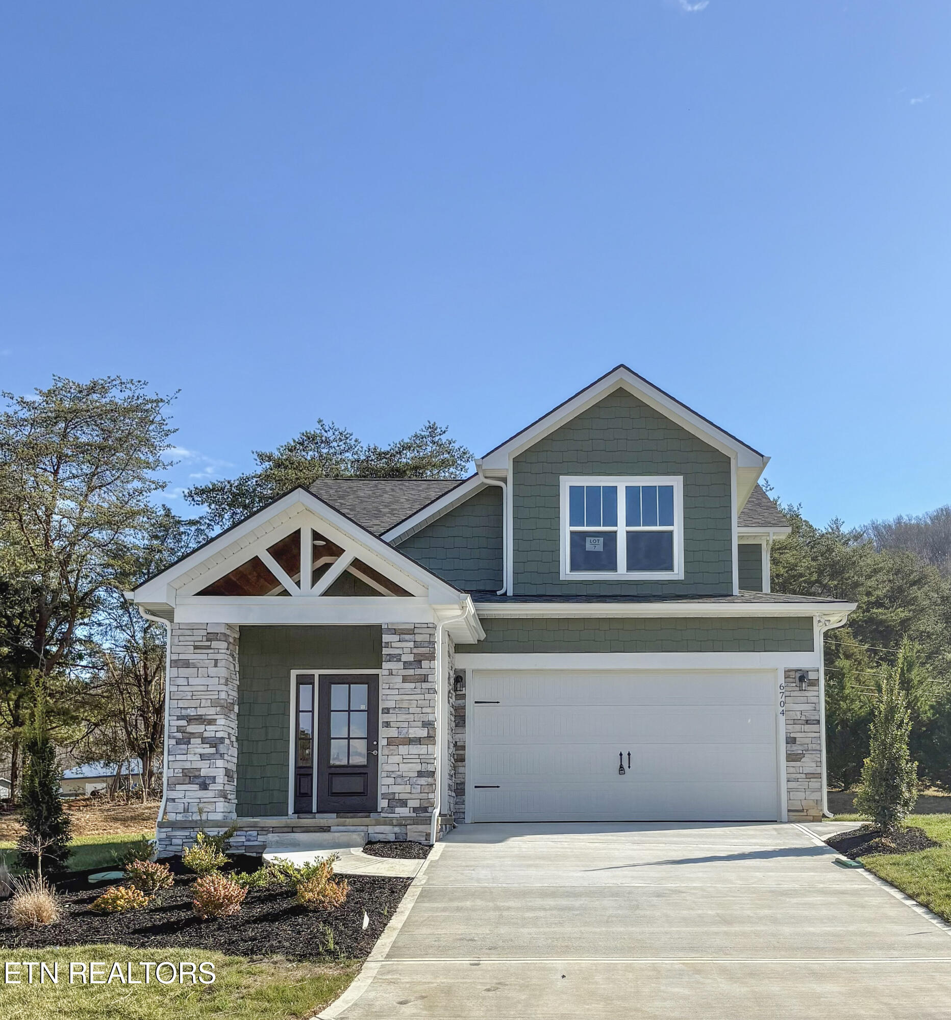 6704 Orange Petal Lane Knoxville TN 37931