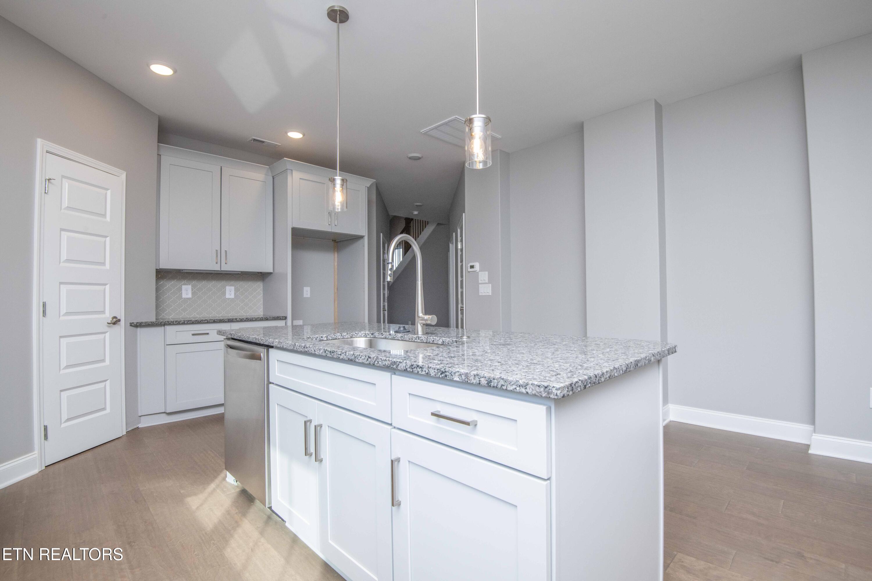 6704 Orange Petal Lane Knoxville TN 37931