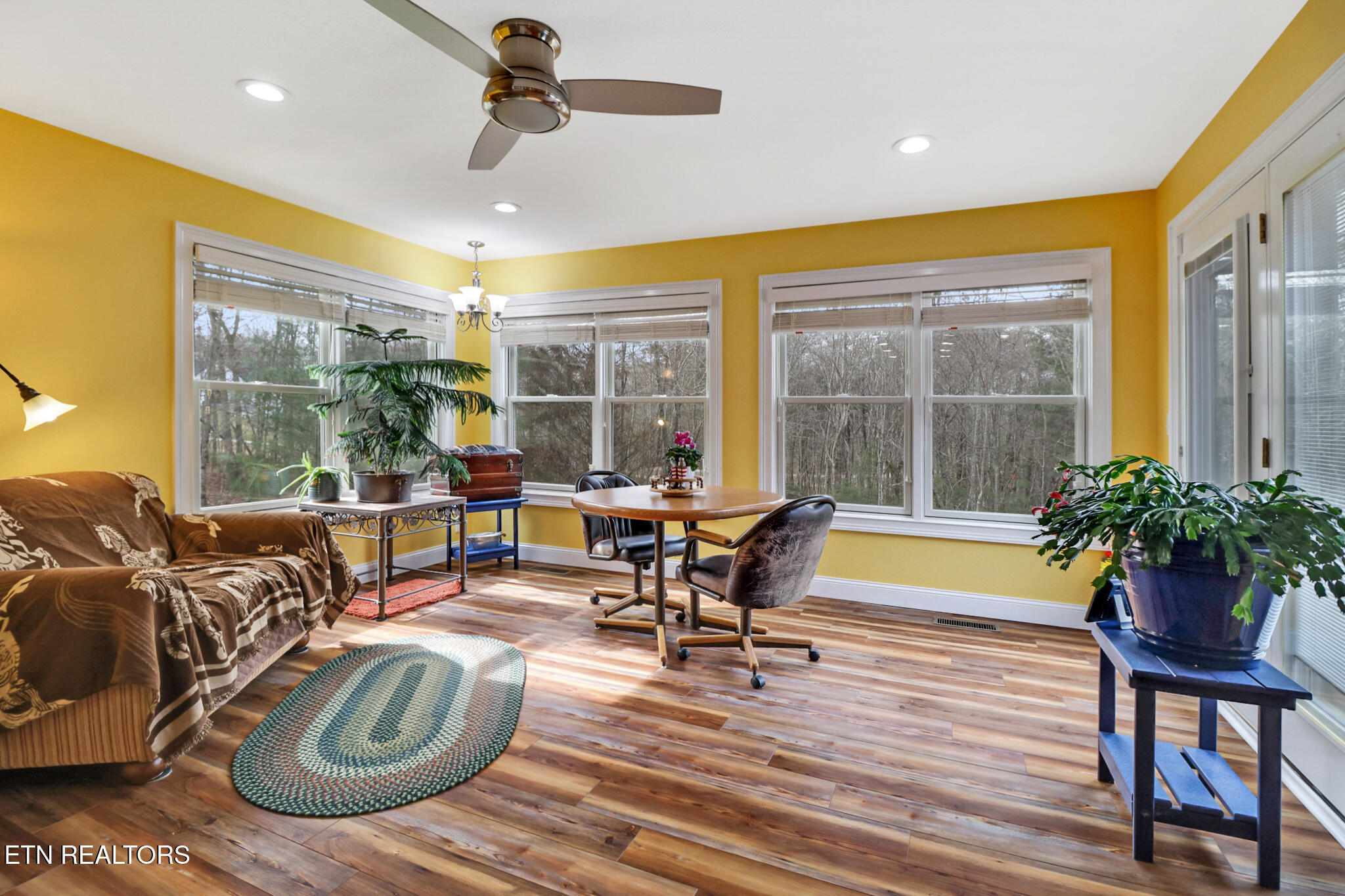 17 Dickens Lane Fairfield Glade TN 38558