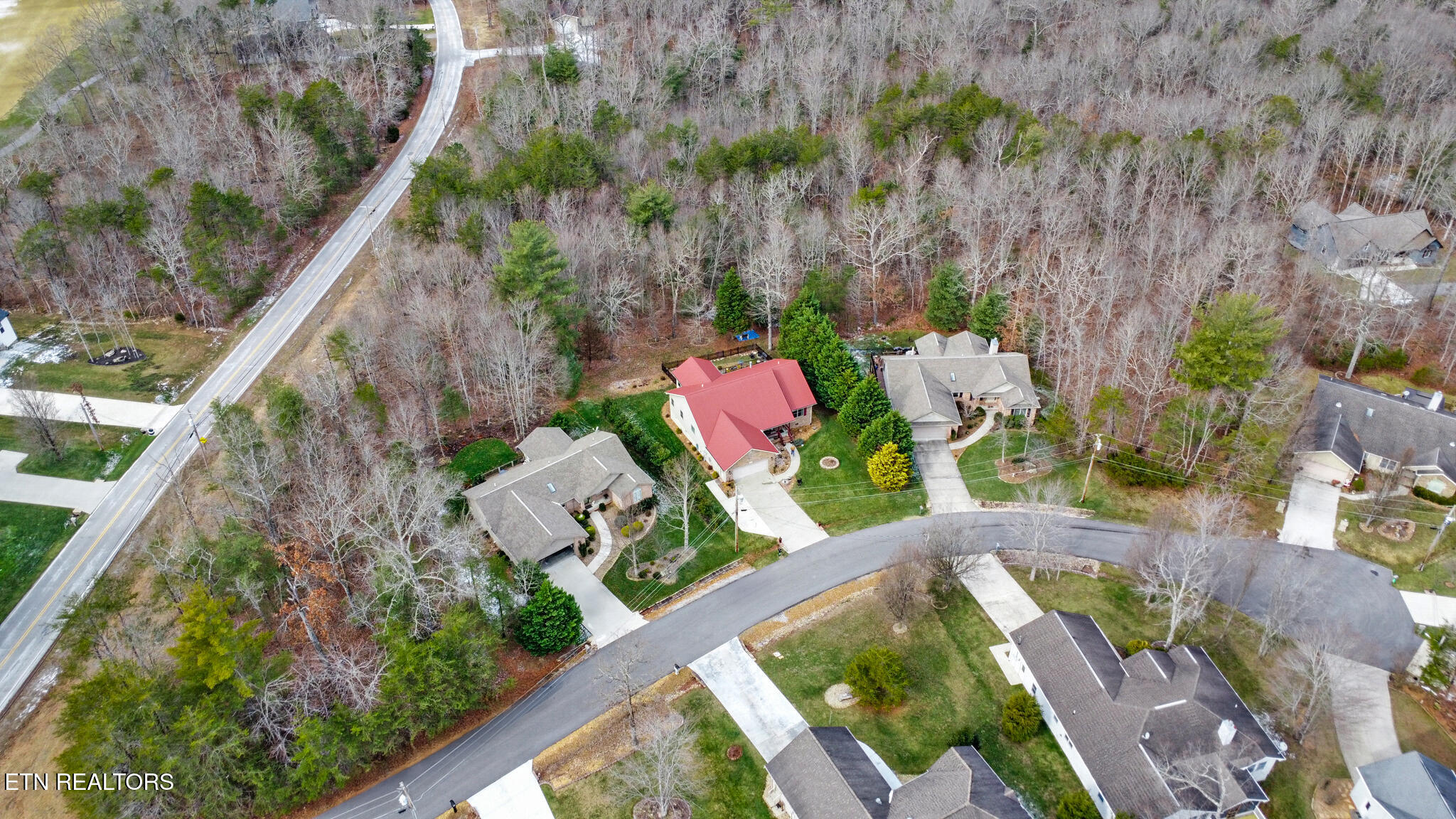 17 Dickens Lane Fairfield Glade TN 38558