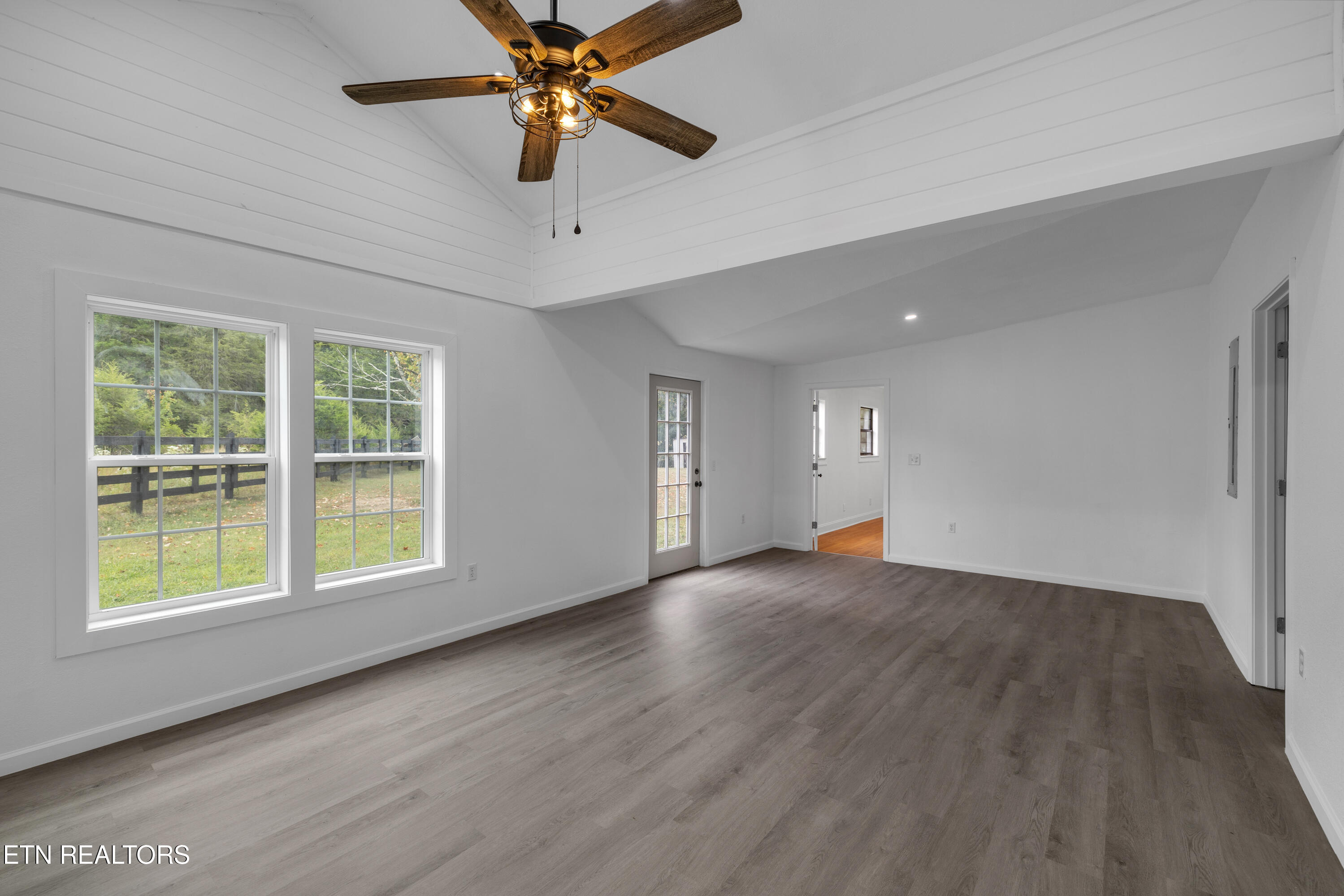 176 Gudger Road Madisonville TN 37354