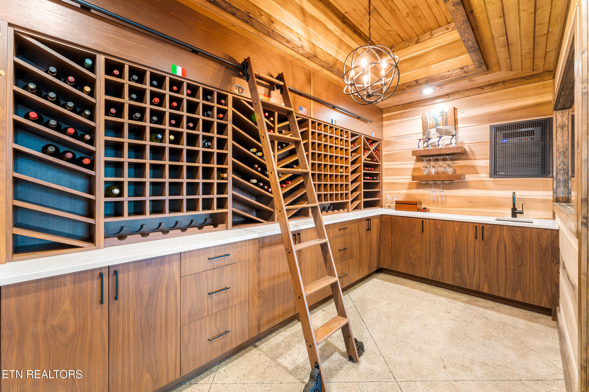 780 Laurel Lake Circle Madisonville TN 37354