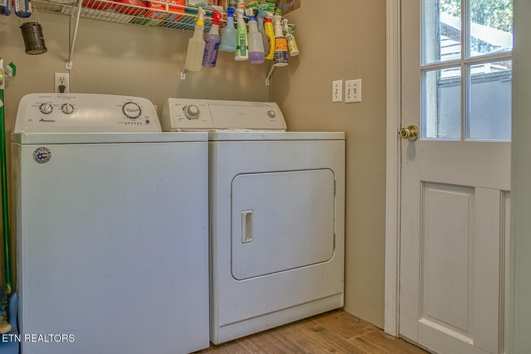 299 Poor House Hollow Lane Gainesboro TN 38562