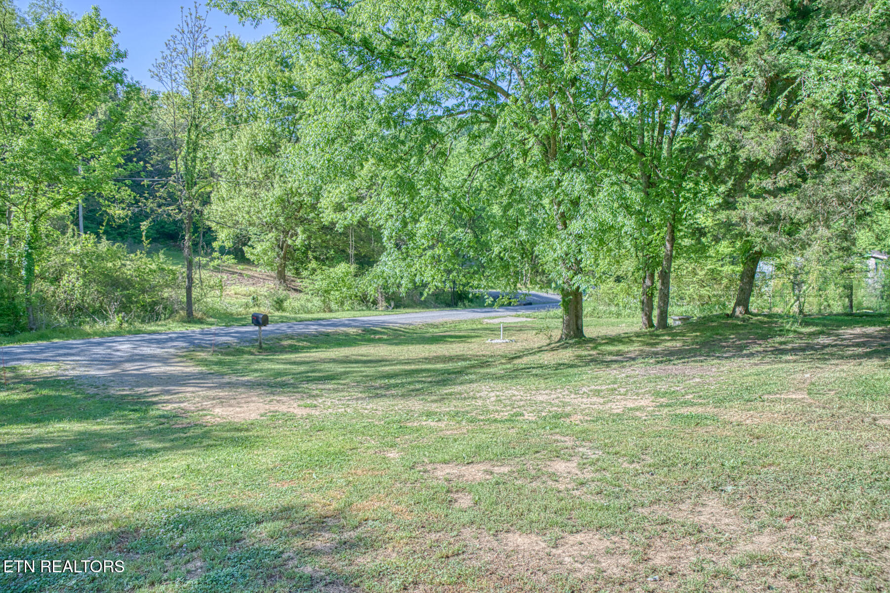 299 Poor House Hollow Lane Gainesboro TN 38562