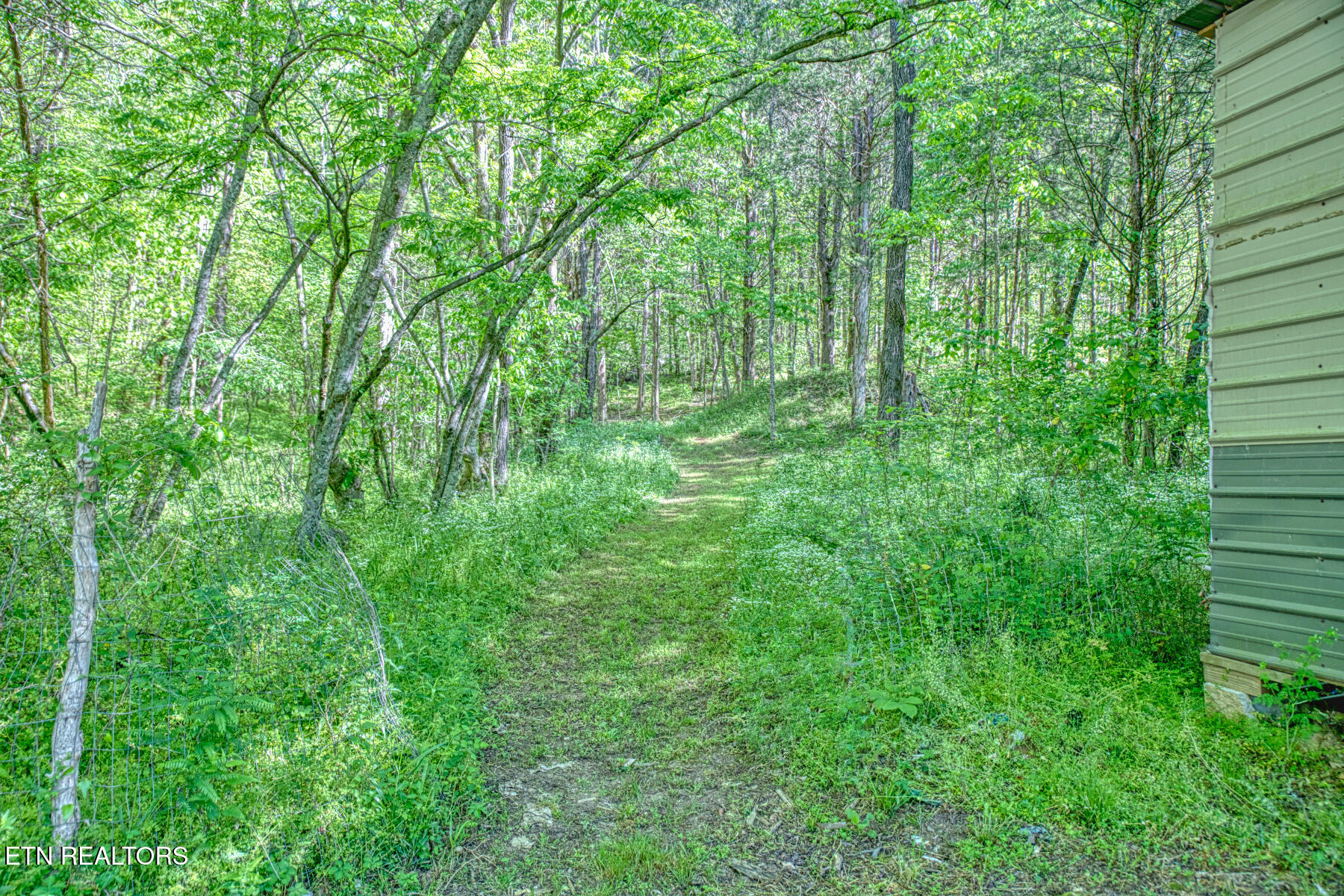 299 Poor House Hollow Lane Gainesboro TN 38562