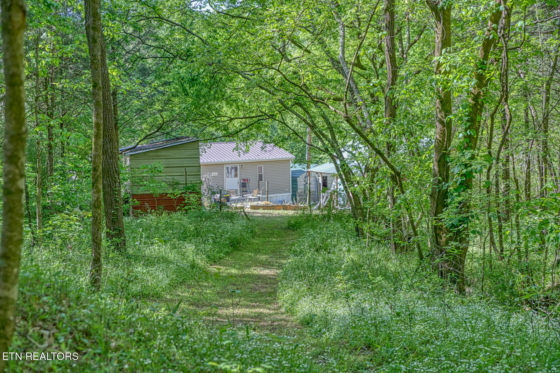 299 Poor House Hollow Lane Gainesboro TN 38562