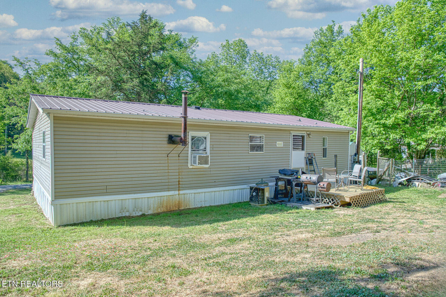 299 Poor House Hollow Lane Gainesboro TN 38562