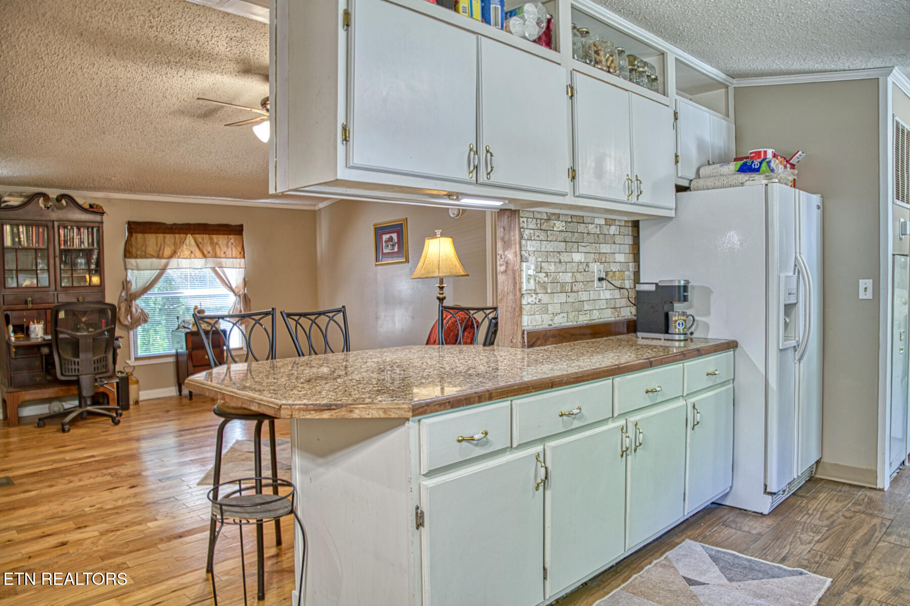 299 Poor House Hollow Lane Gainesboro TN 38562