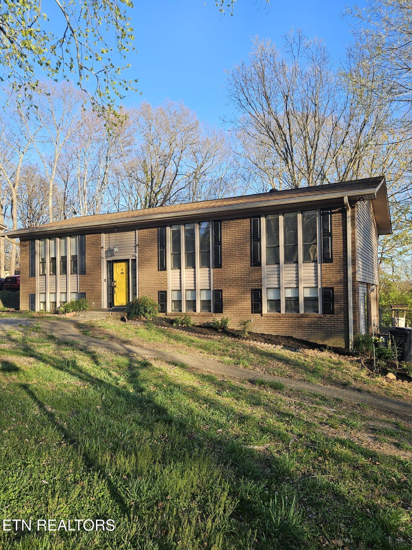 8924 Moneymaker Drive Knoxville TN 37923