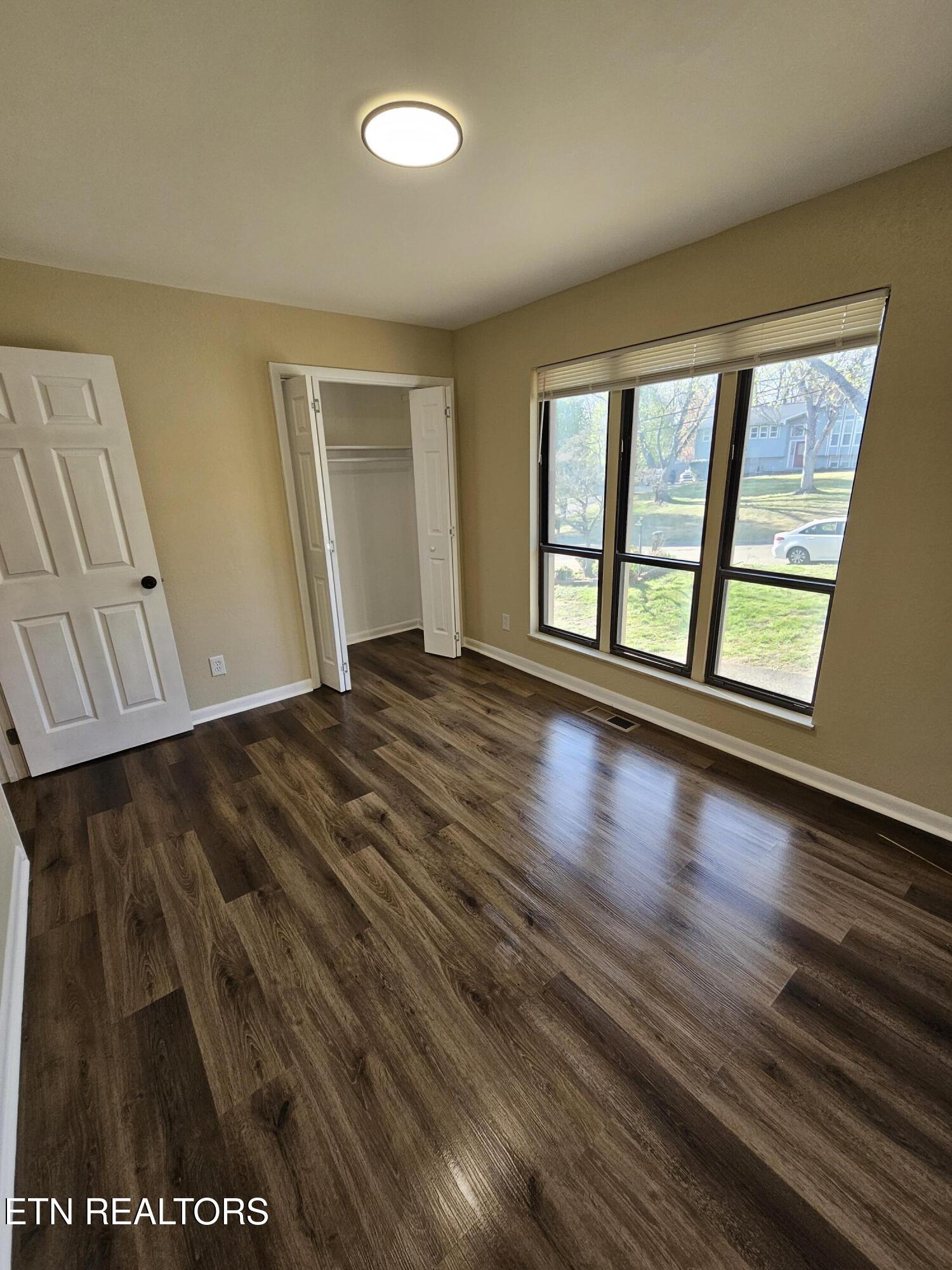 8924 Moneymaker Drive Knoxville TN 37923