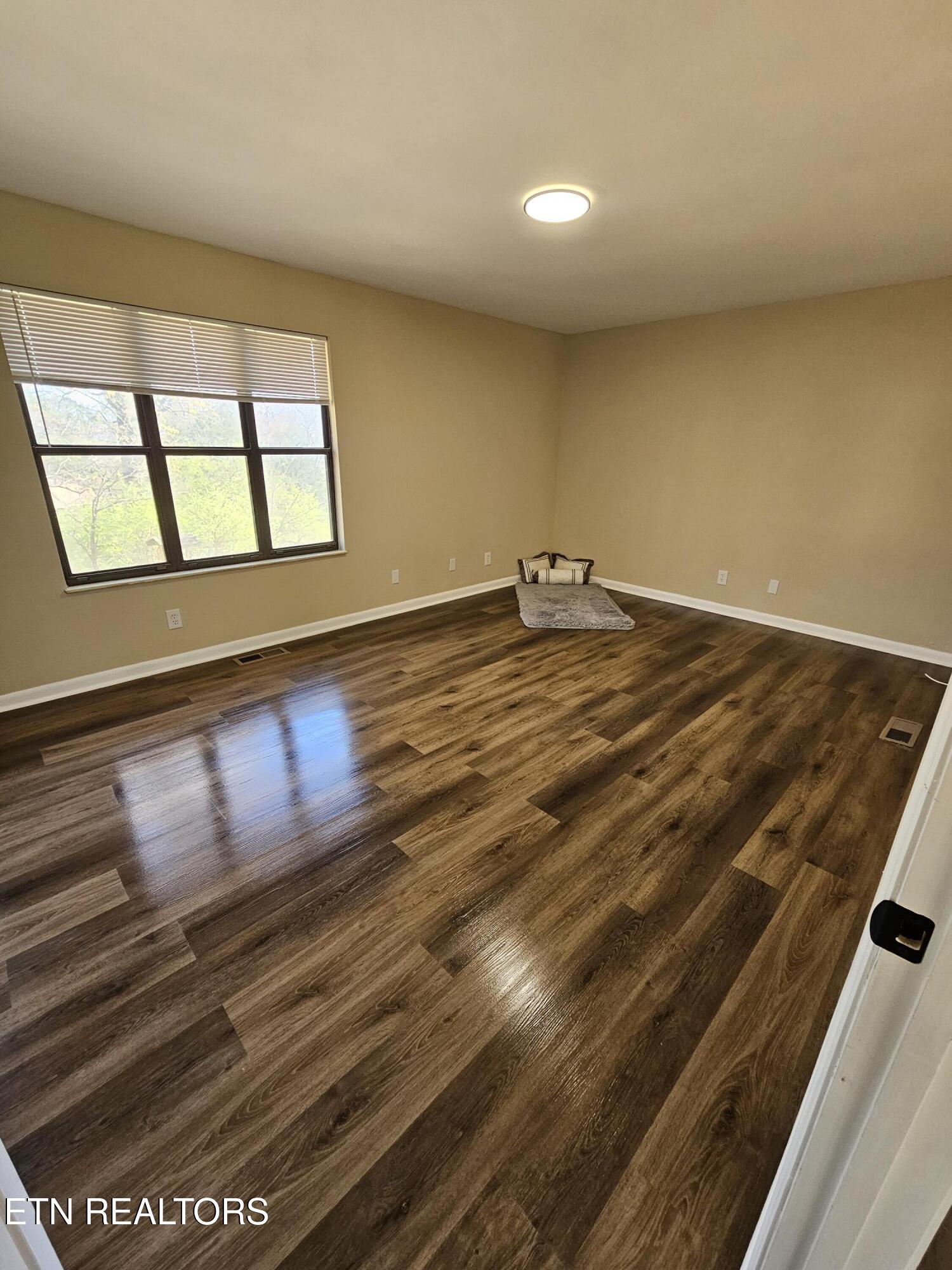 8924 Moneymaker Drive Knoxville TN 37923